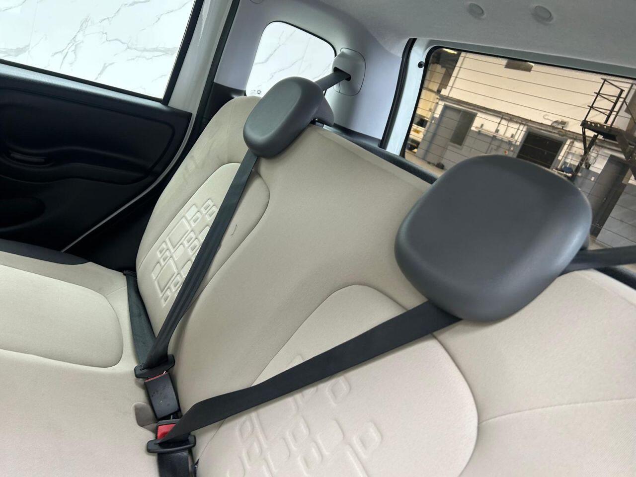 Fiat Panda view 19