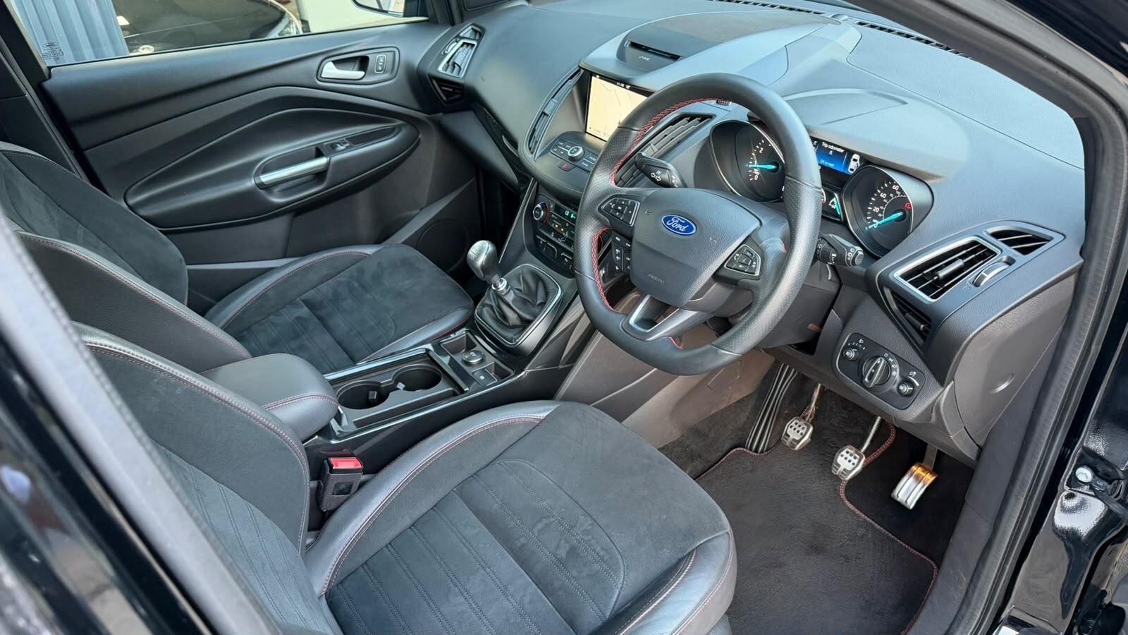 Ford Kuga view 10