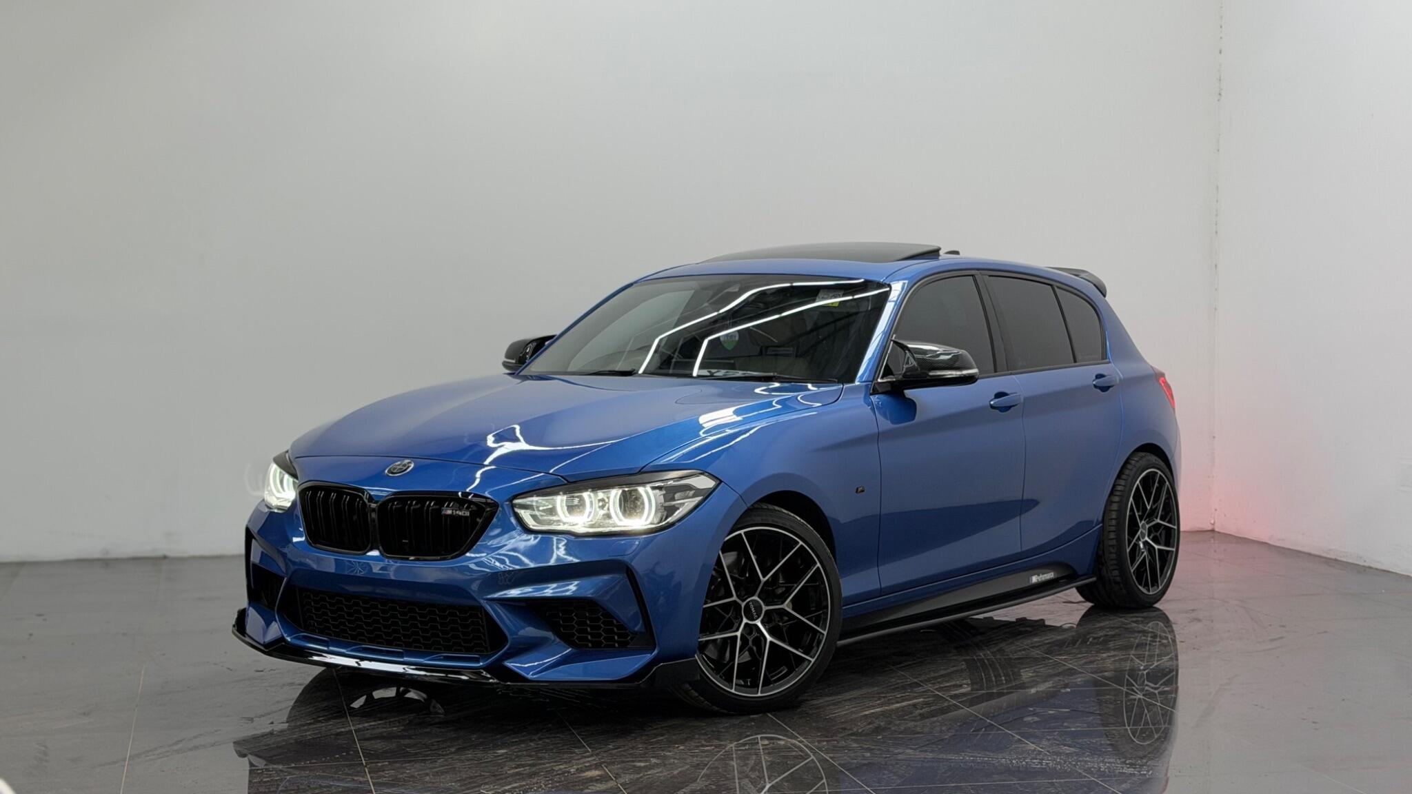 BMW 1 Series view 21