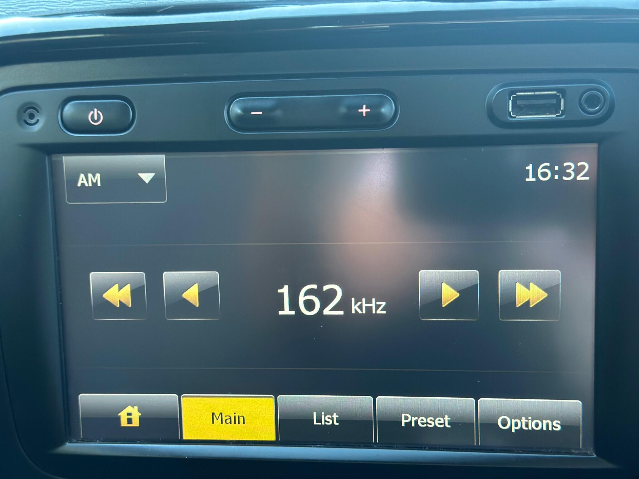 Dacia Duster view 42