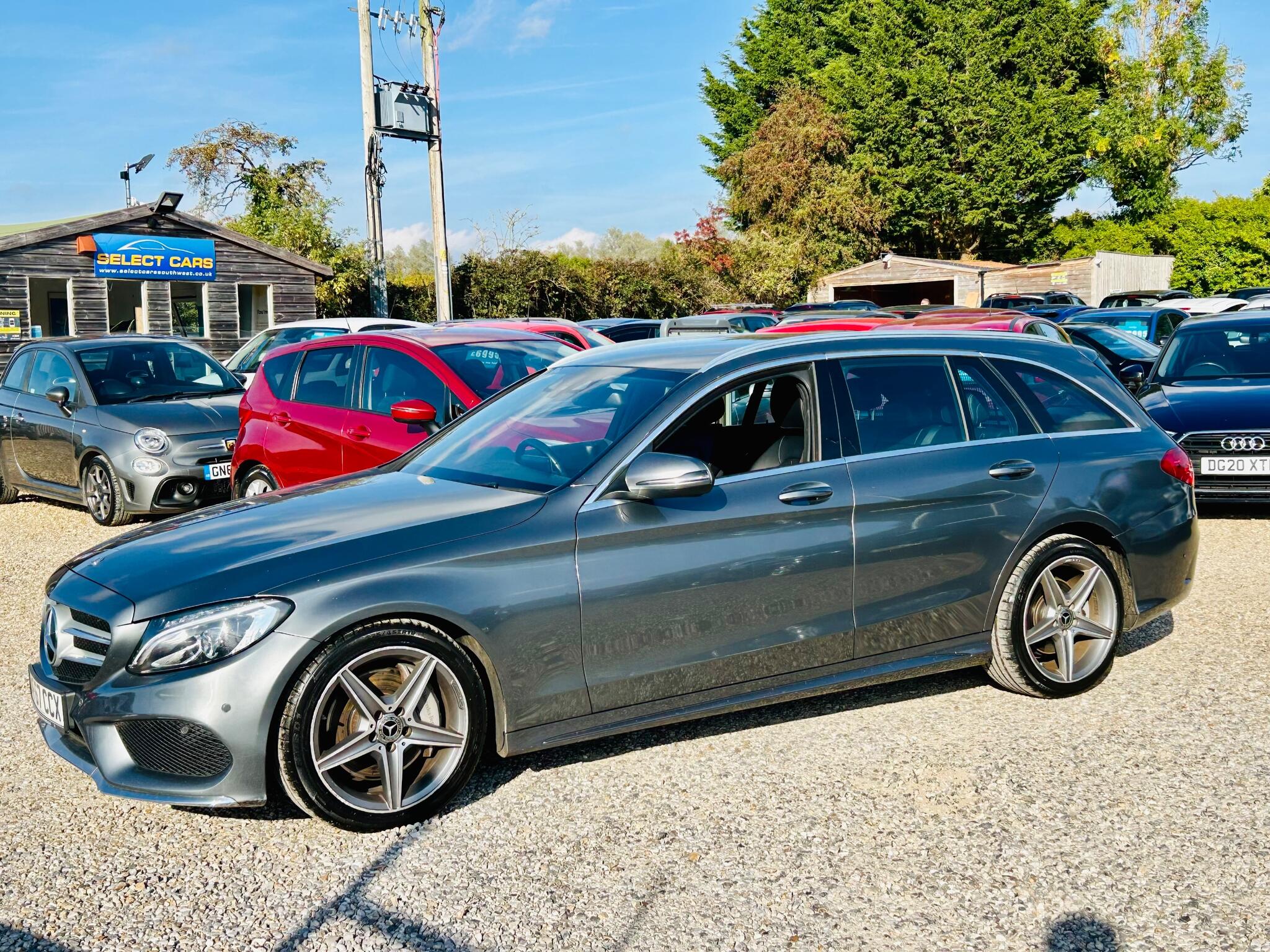 Mercedes-Benz C-Class view 5