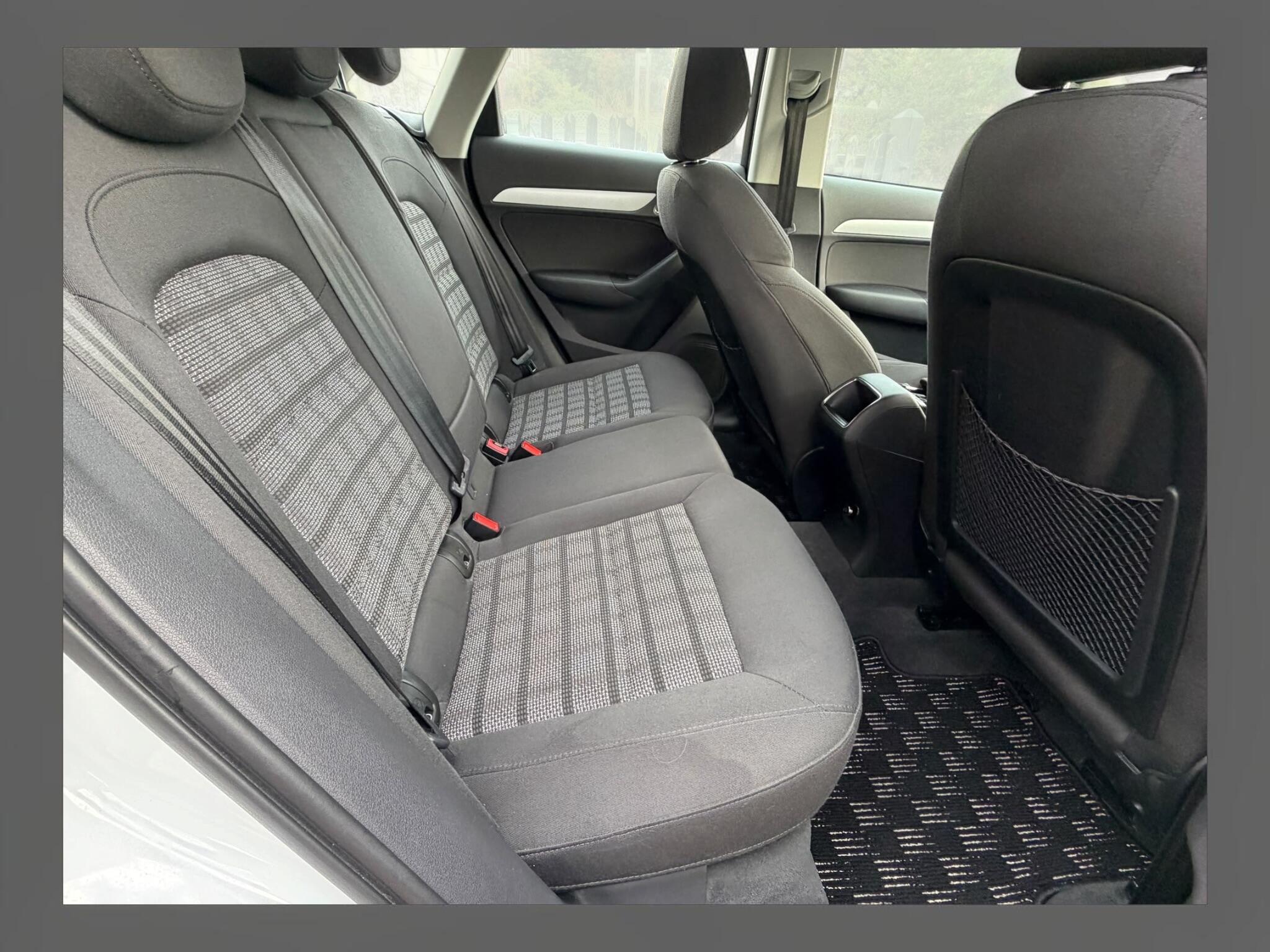 Audi Q3 view 4
