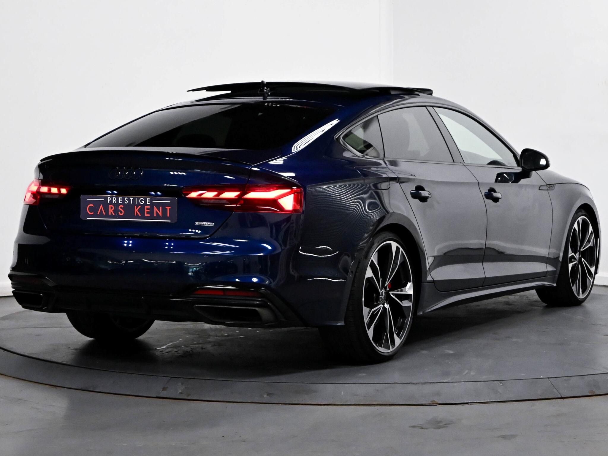 Audi A5 view 22