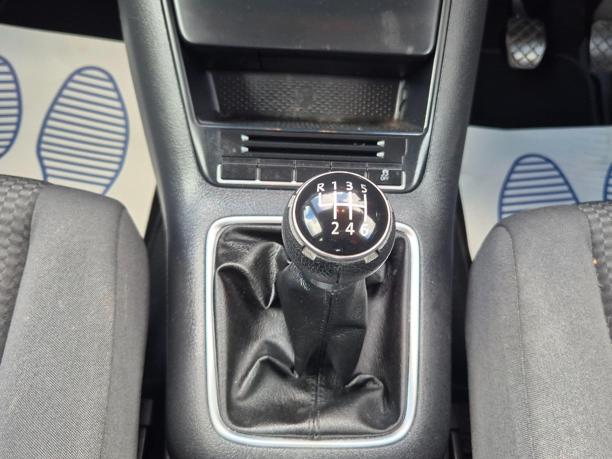 Volkswagen Golf Plus view 16