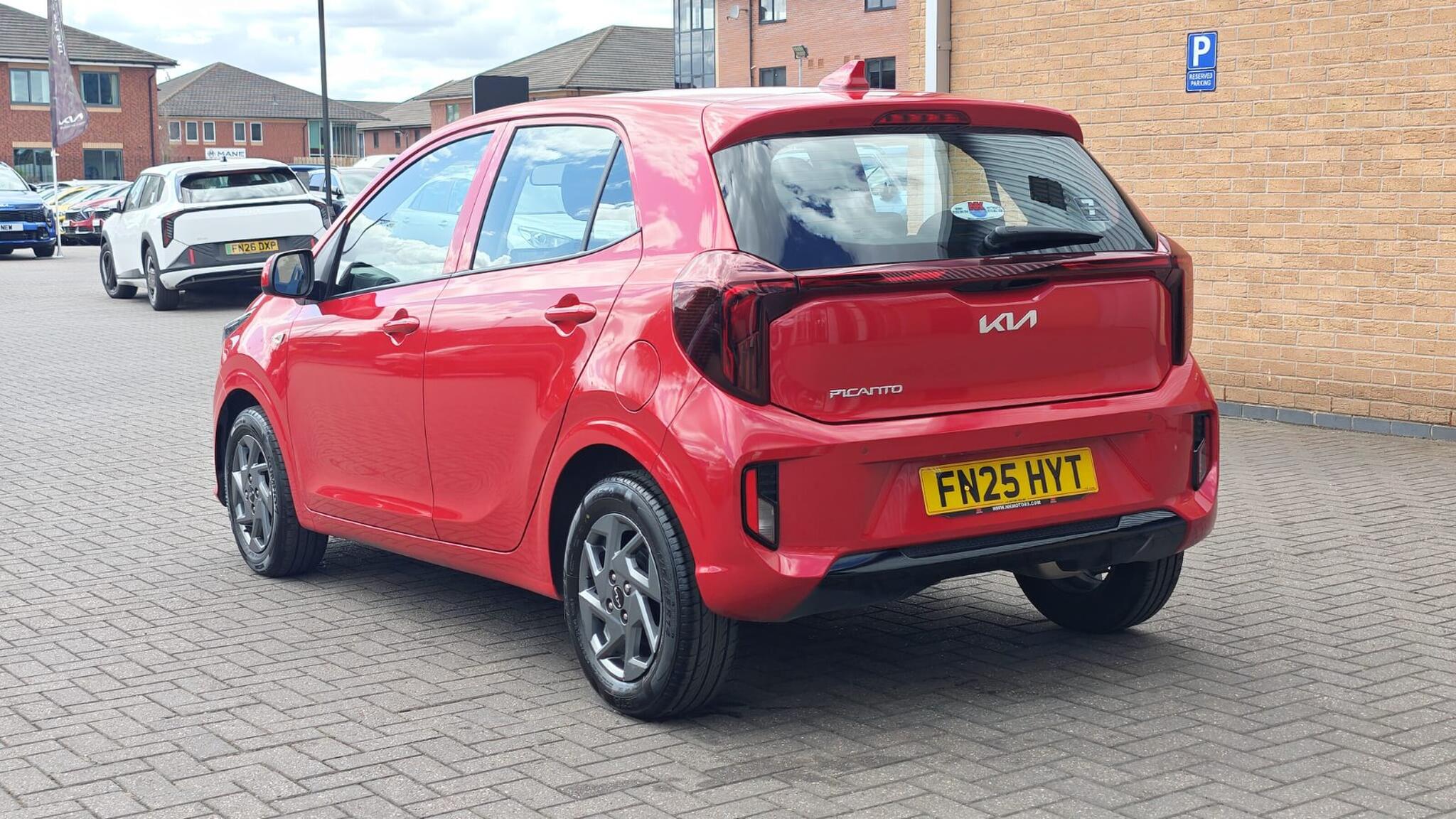 Kia Picanto view 9