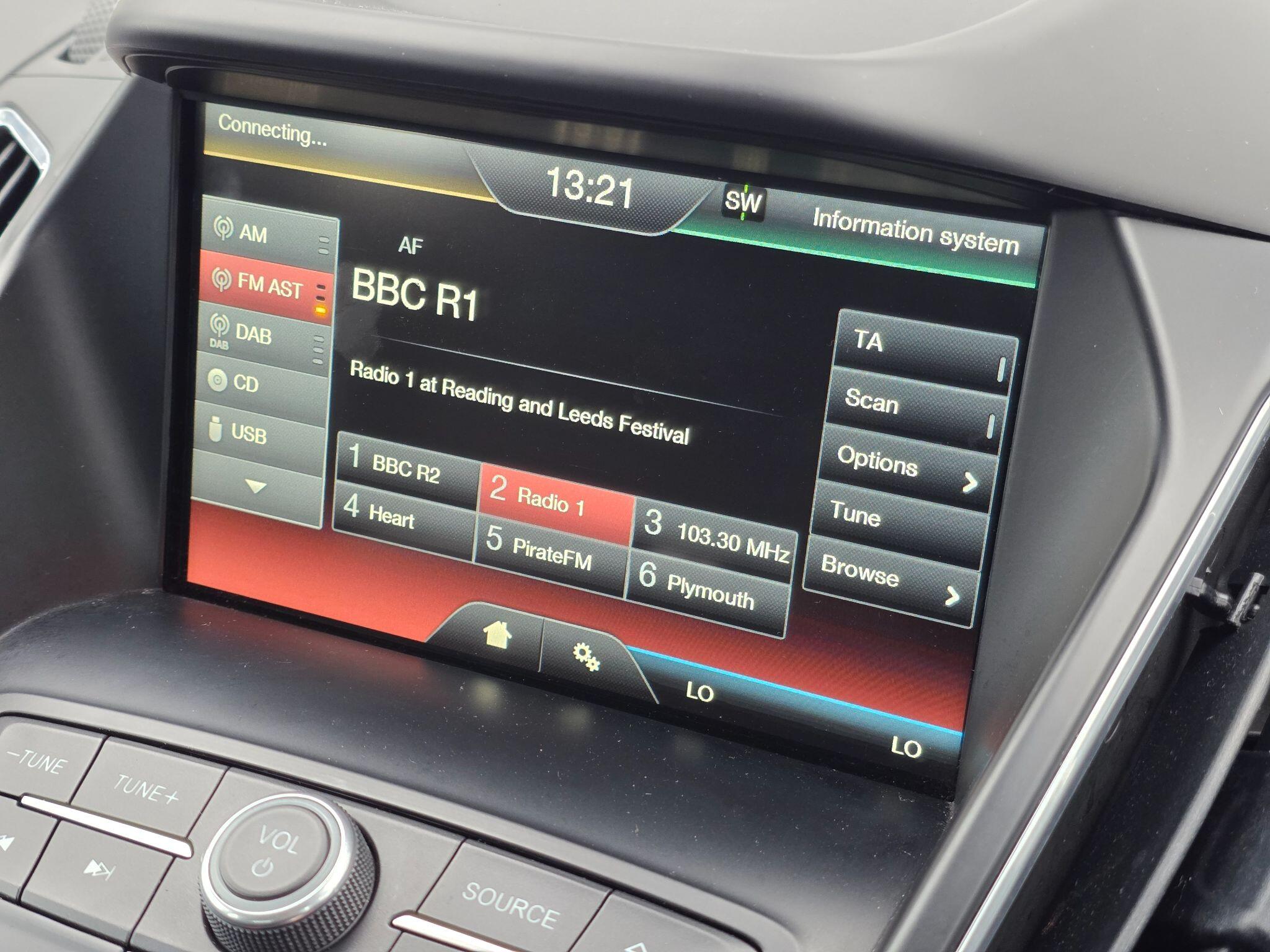 Ford C-Max view 19