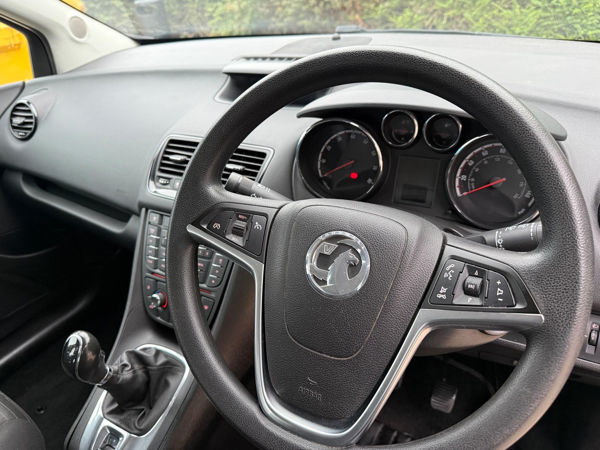 Vauxhall Meriva view 9