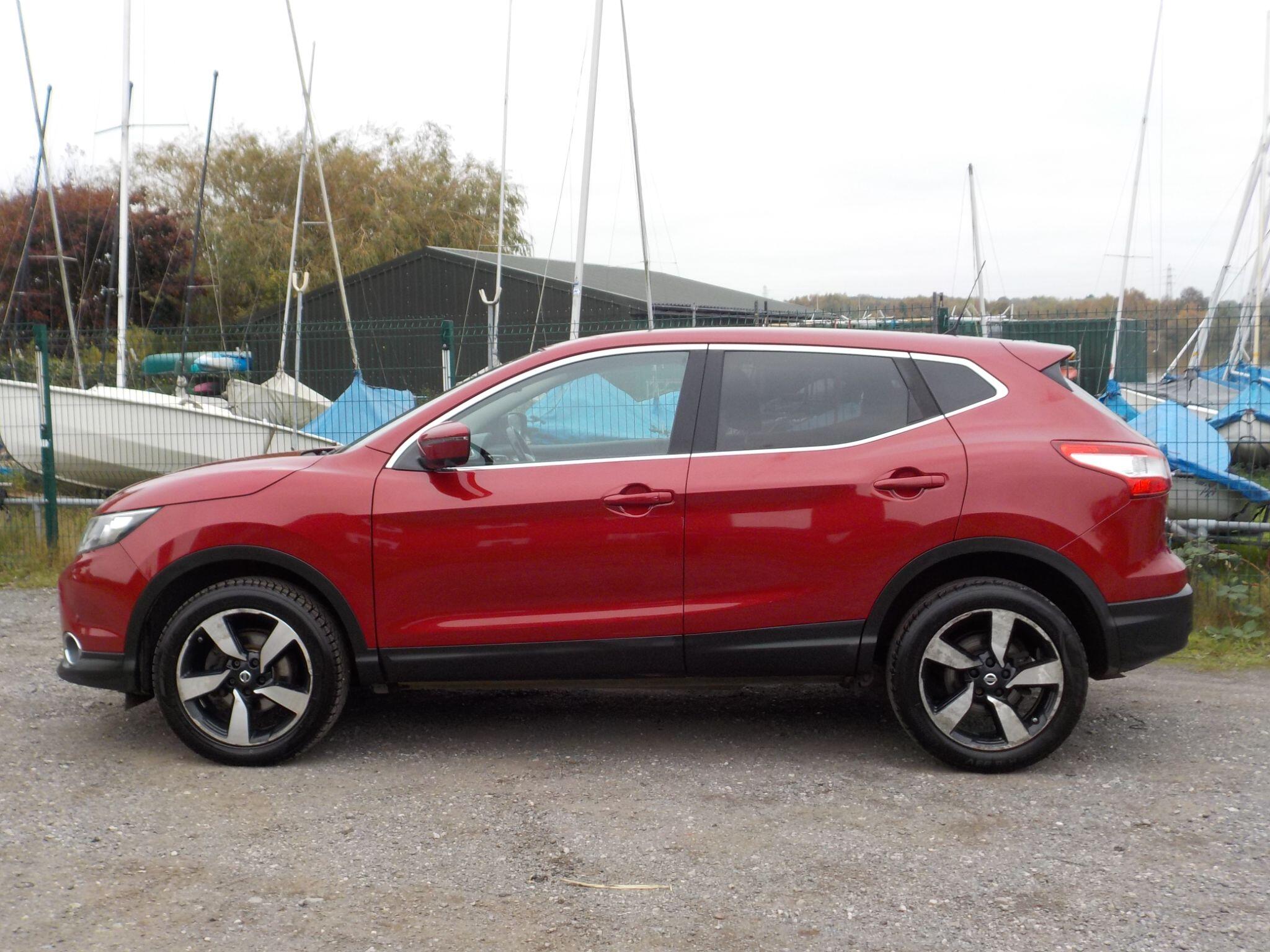 Nissan Qashqai 1.5 dCi n-tec 2WD Euro 6 (s/s) 5dr