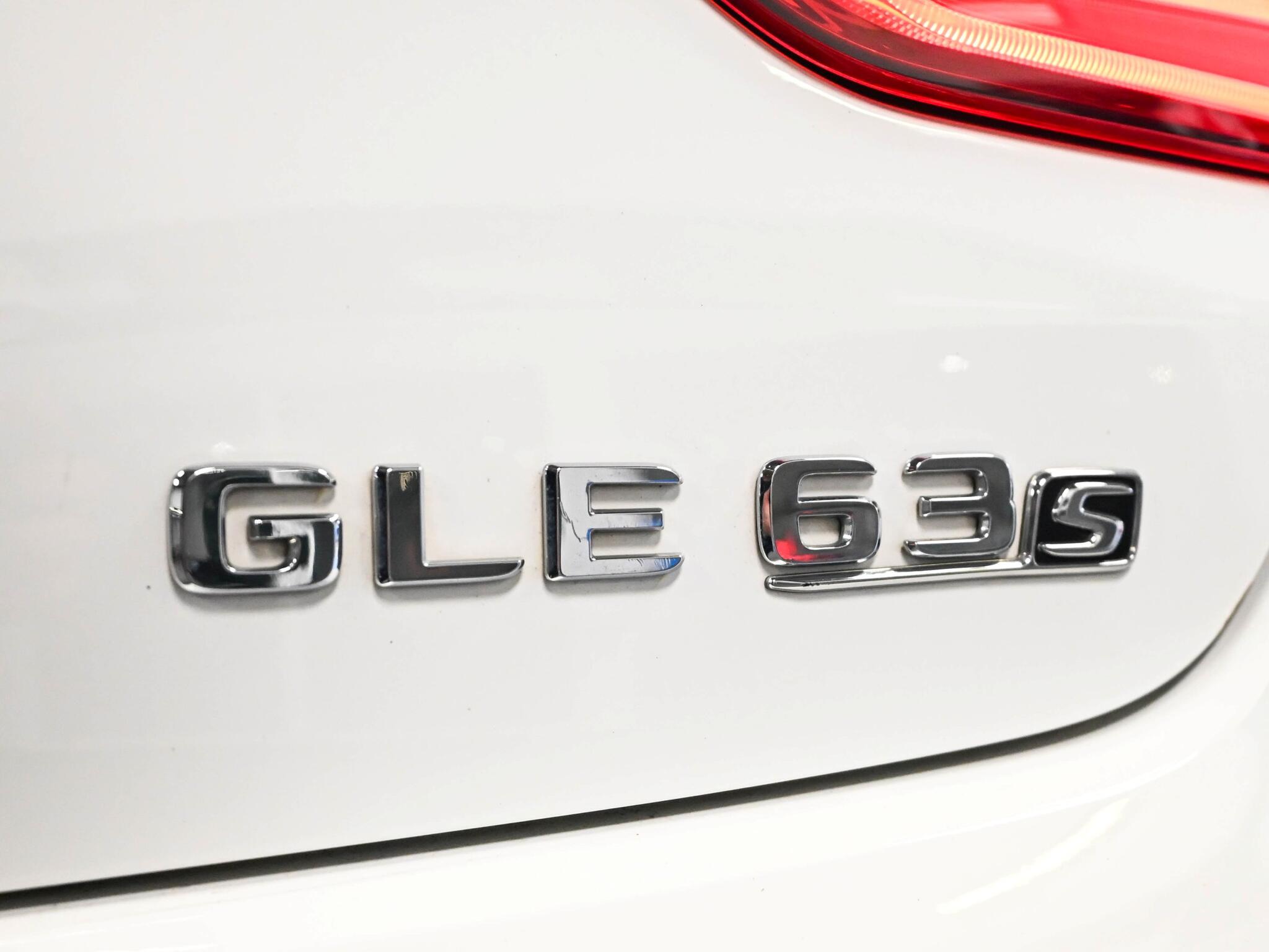 Mercedes-Benz Gle view 26