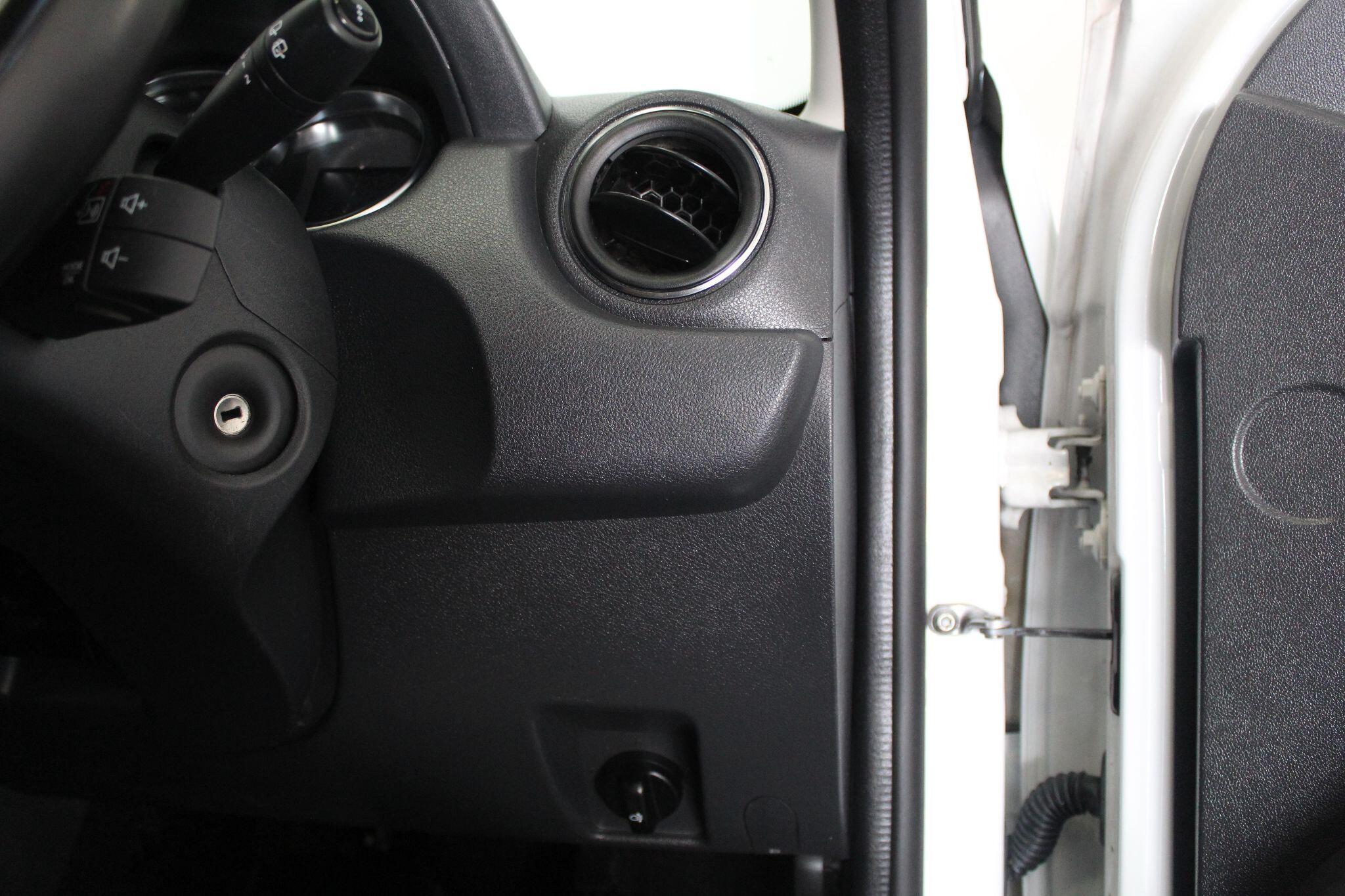 Dacia Duster view 46