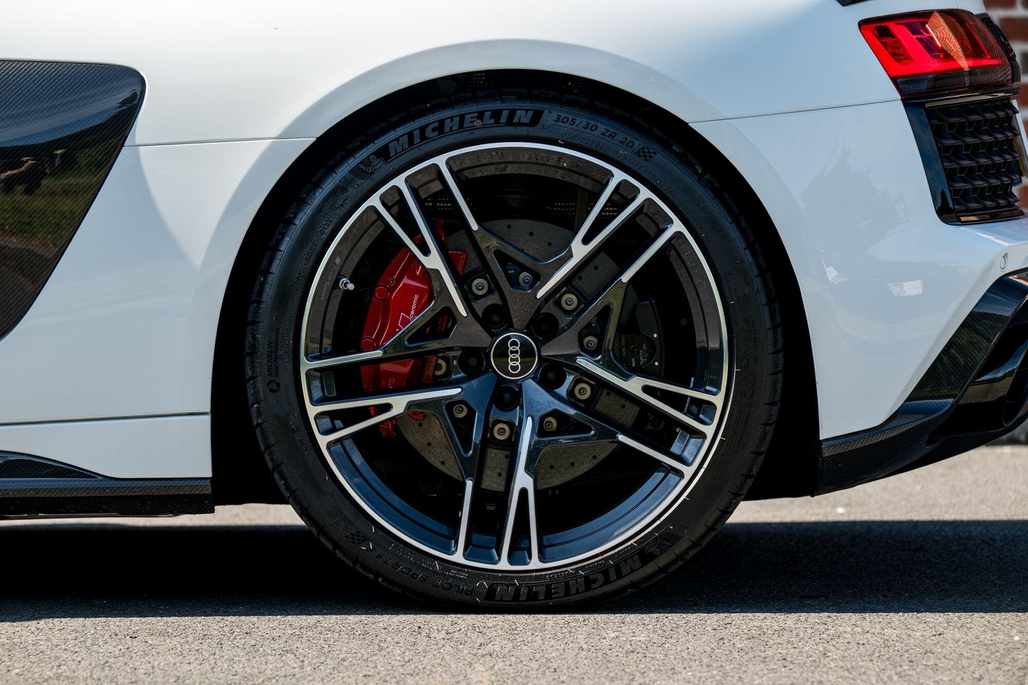 Audi R8 view 46