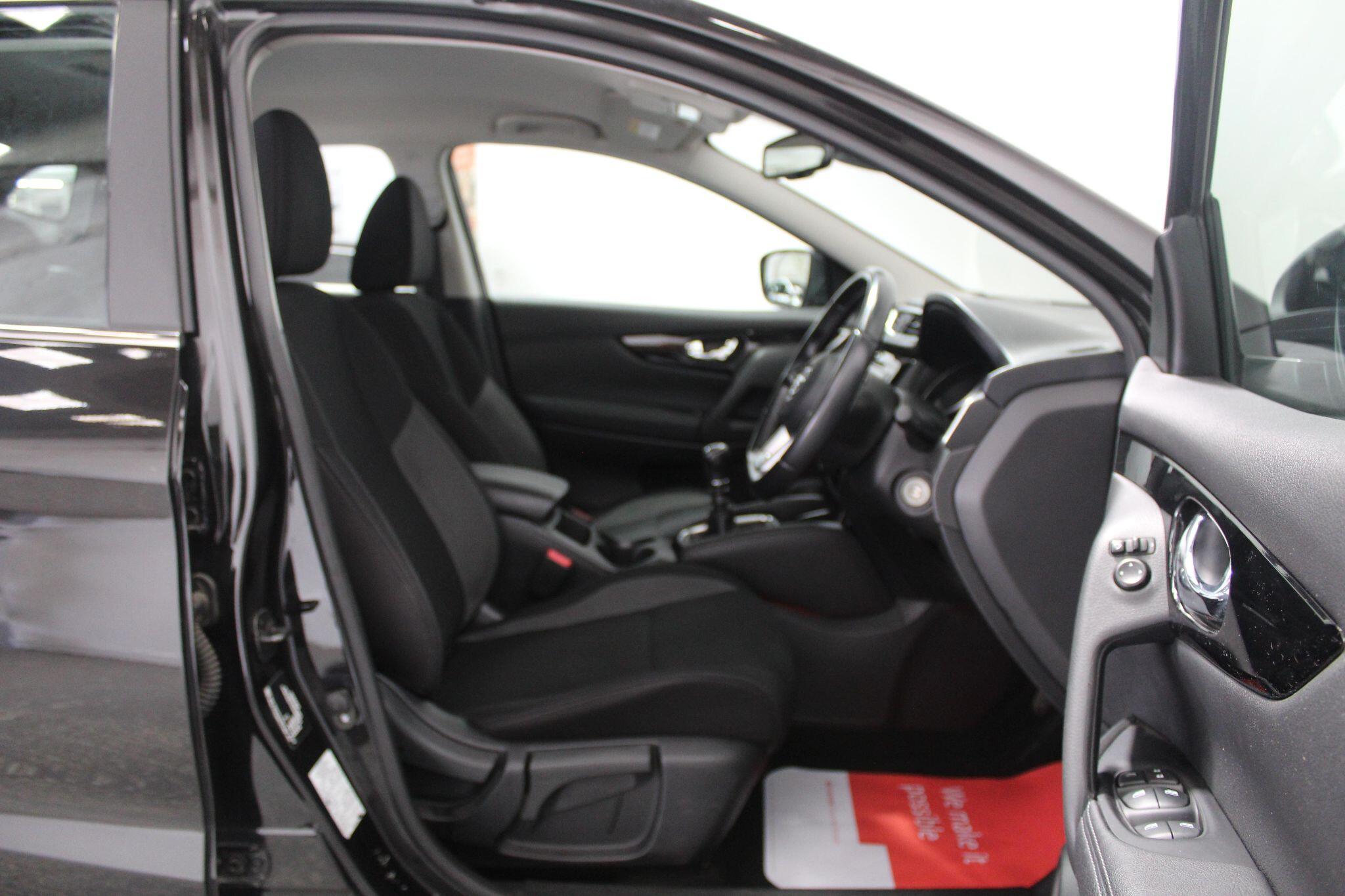 Nissan Qashqai view 29