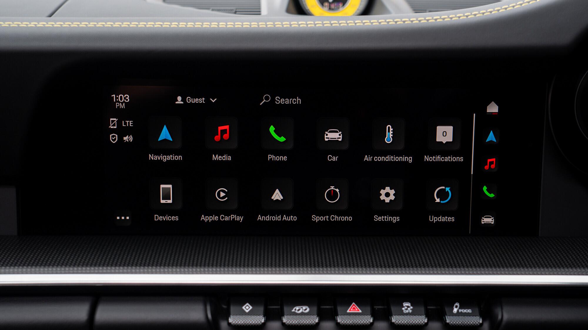 Porsche 911 view 30