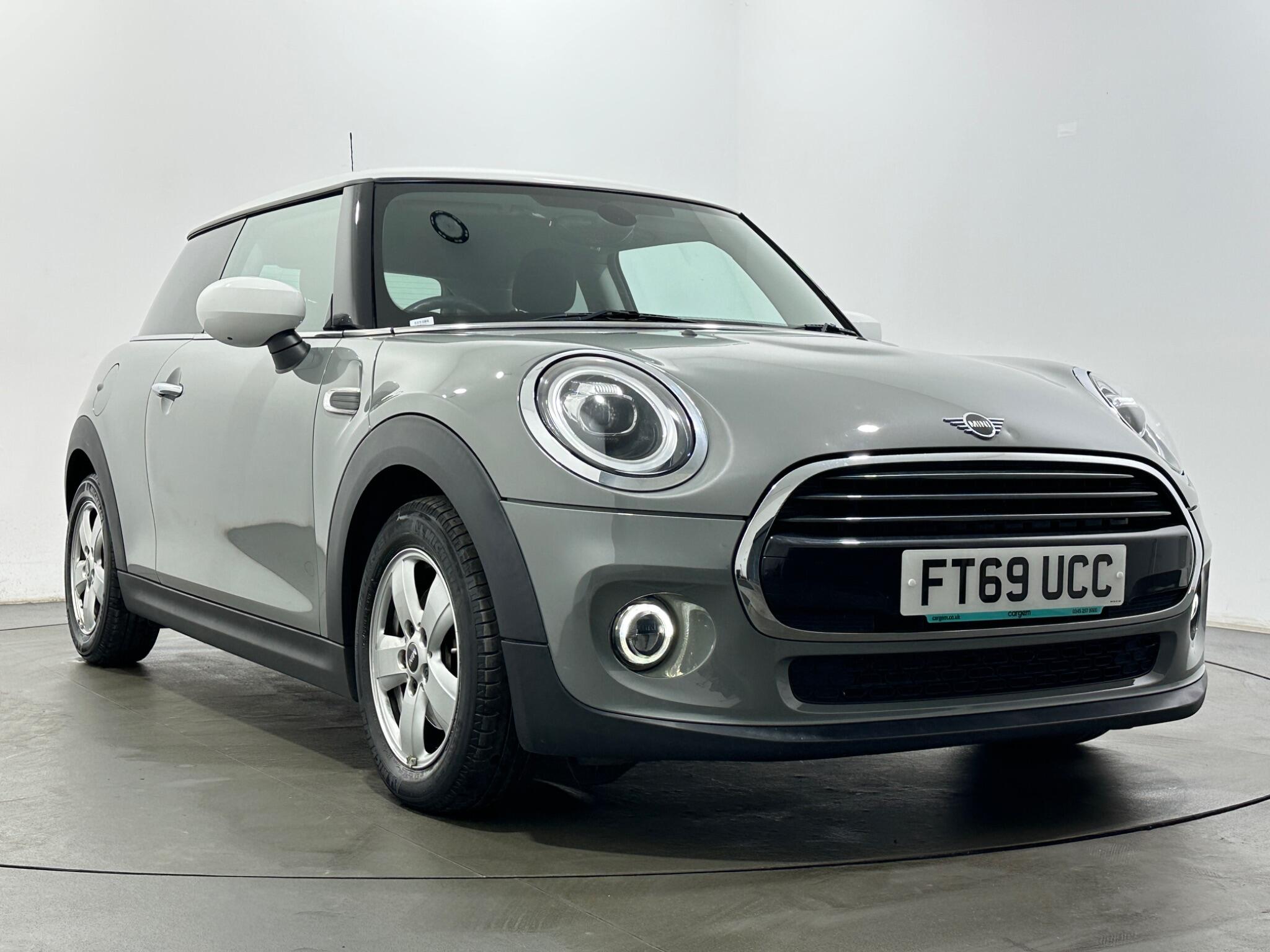 Mini Hatch view 45