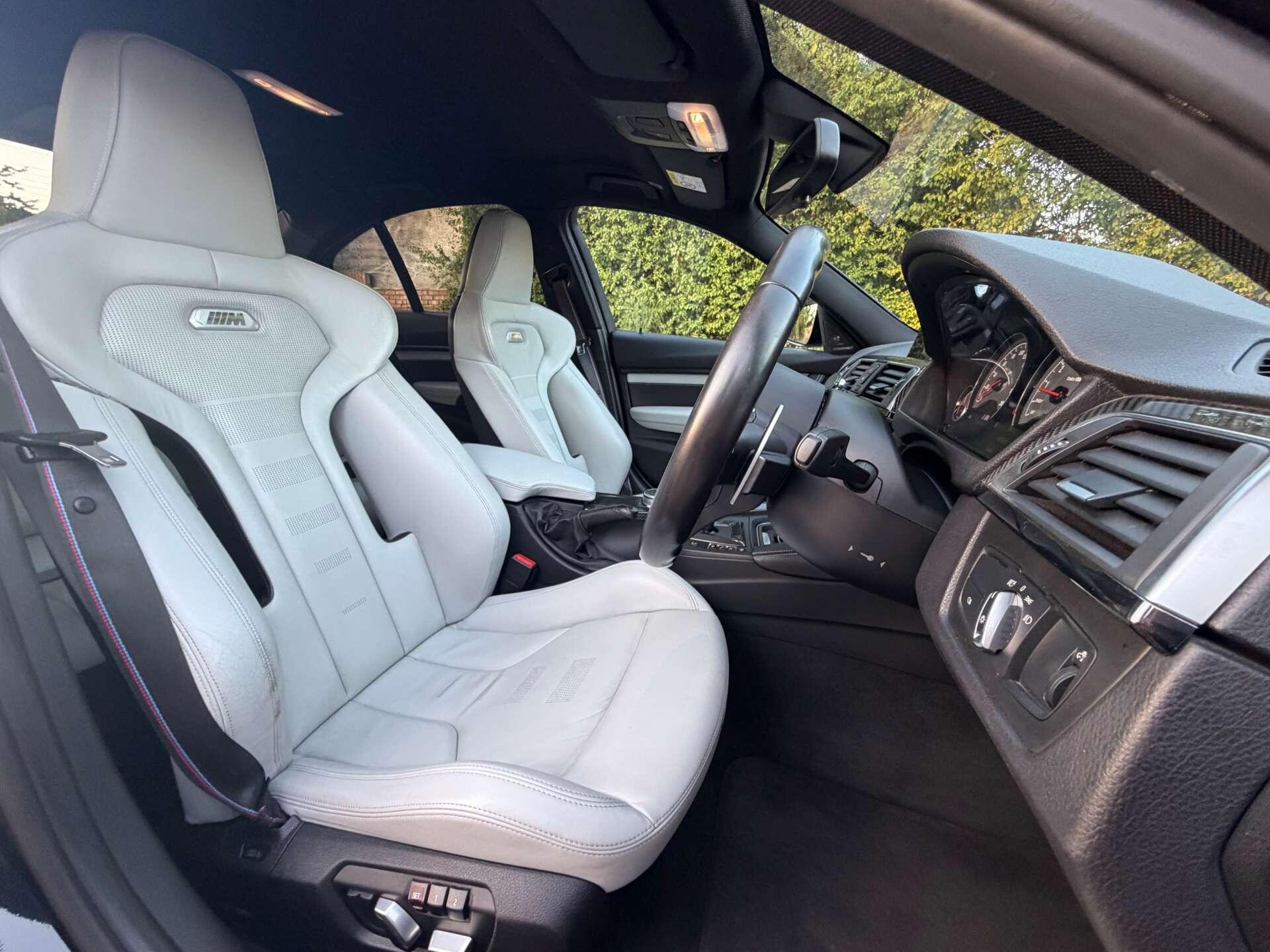 BMW M3 view 23