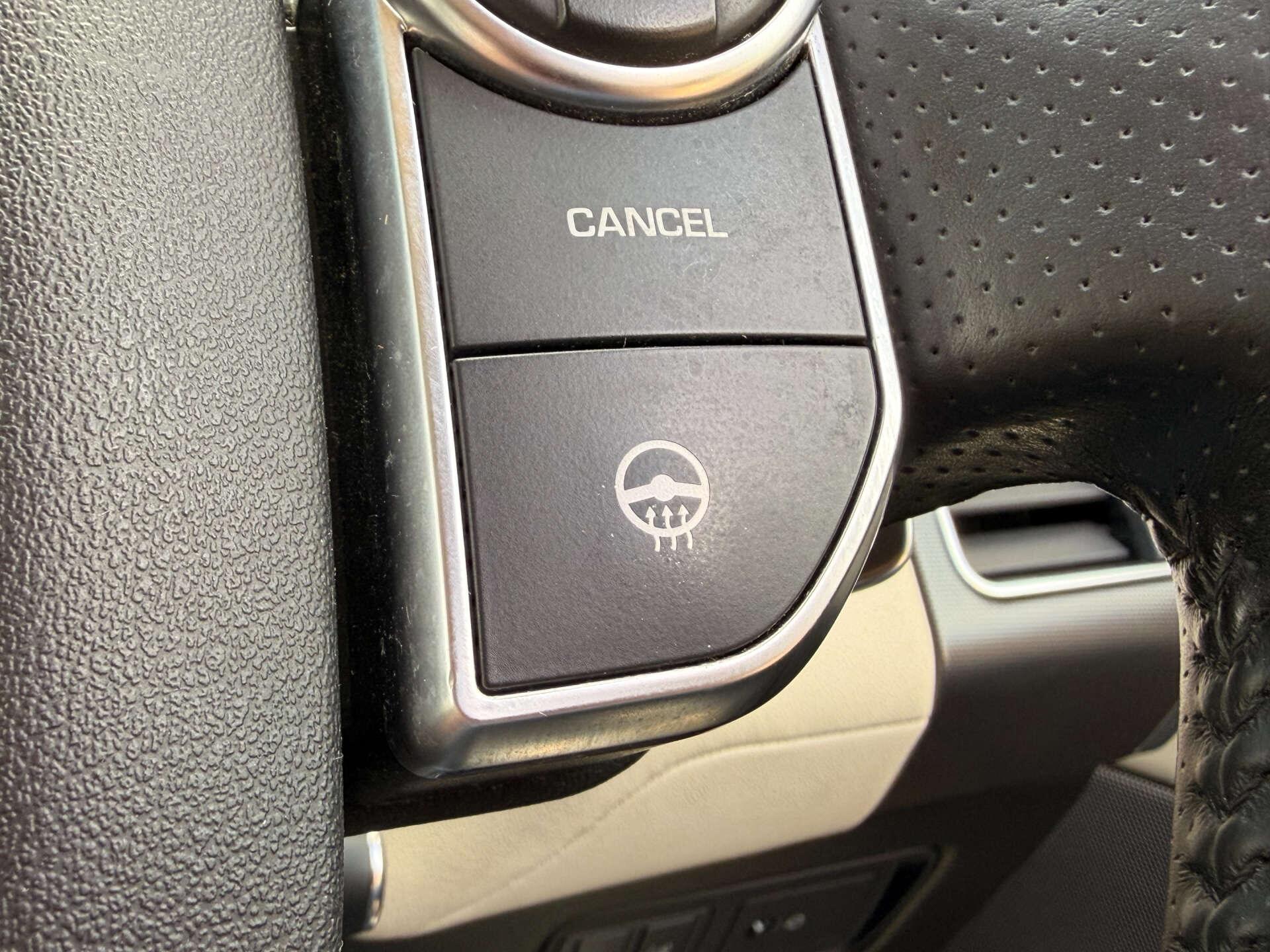 Land Rover Range Rover Sport view 23