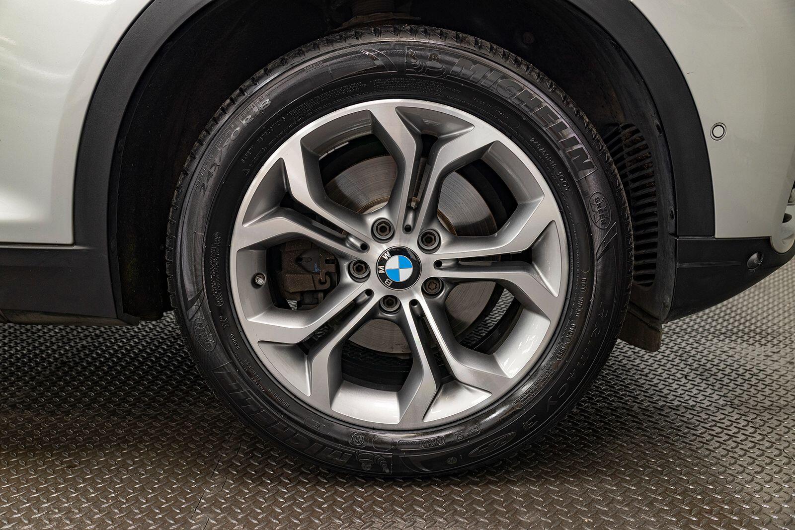 BMW X3 view 94