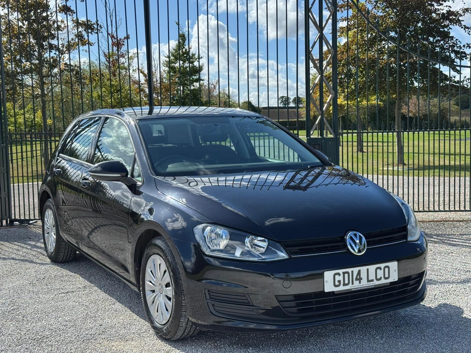 2014 Volkswagen Golf image 5