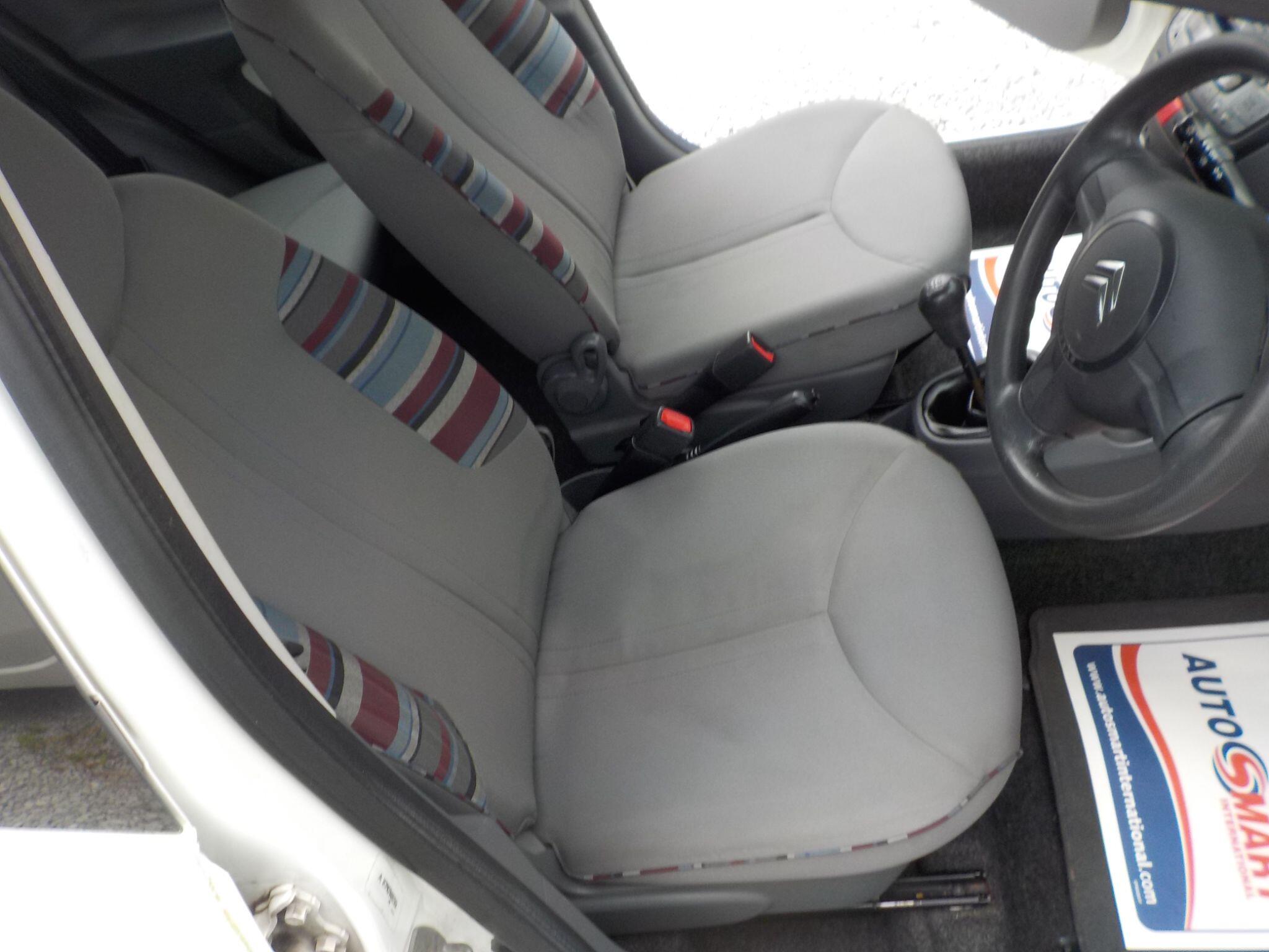 Citroen C1 1.0i VTR+ Euro 5 5dr