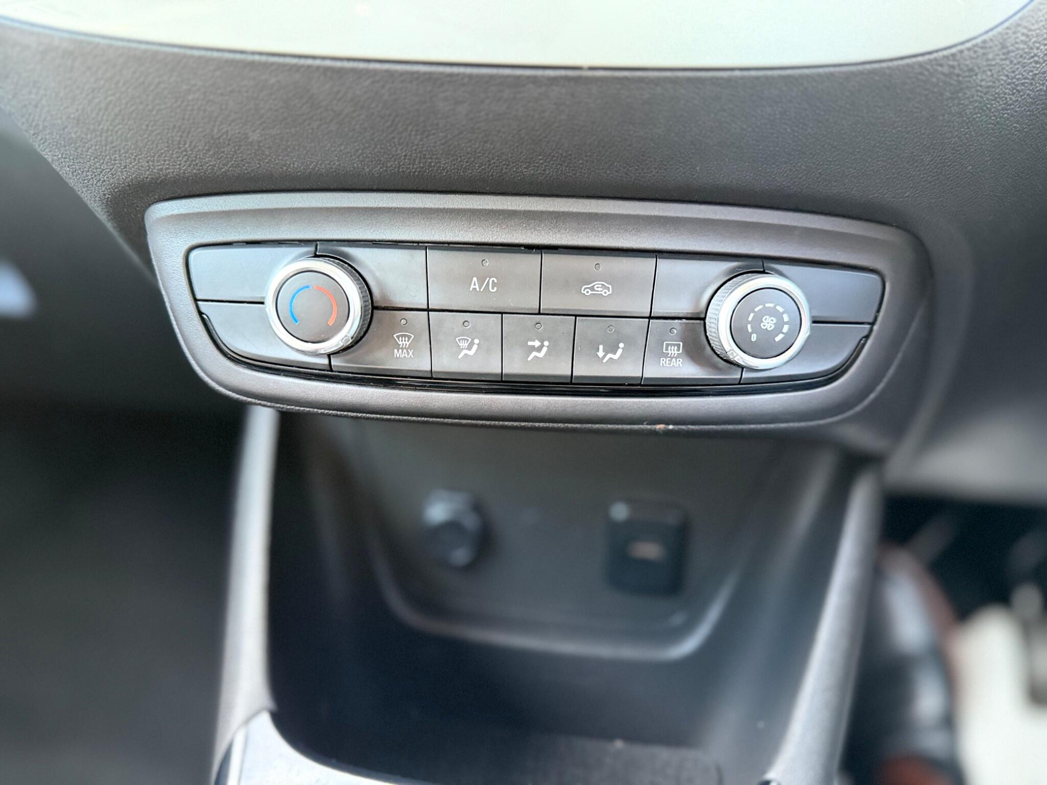 Vauxhall Crossland X view 57