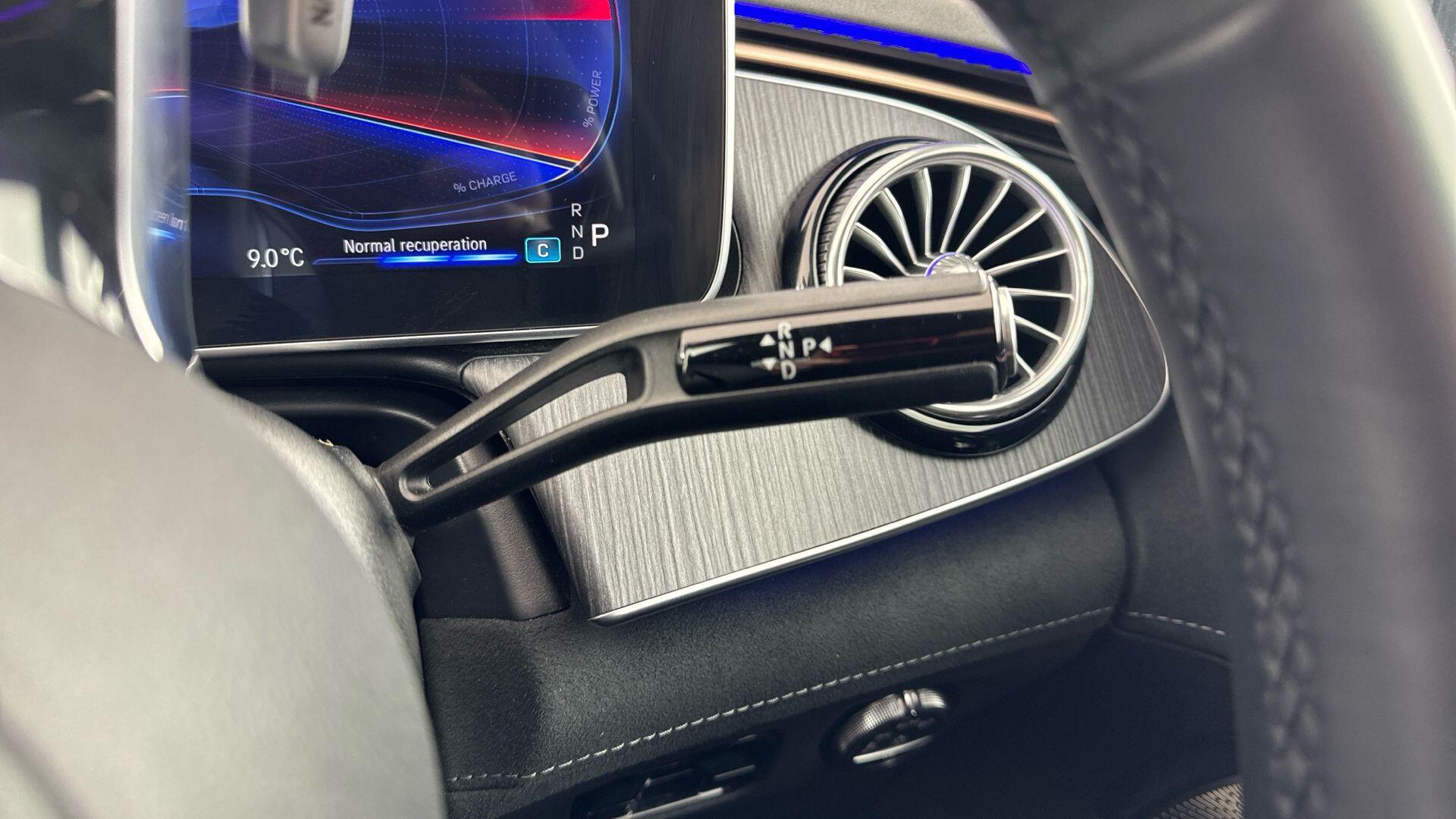 Mercedes-Benz EQE view 40