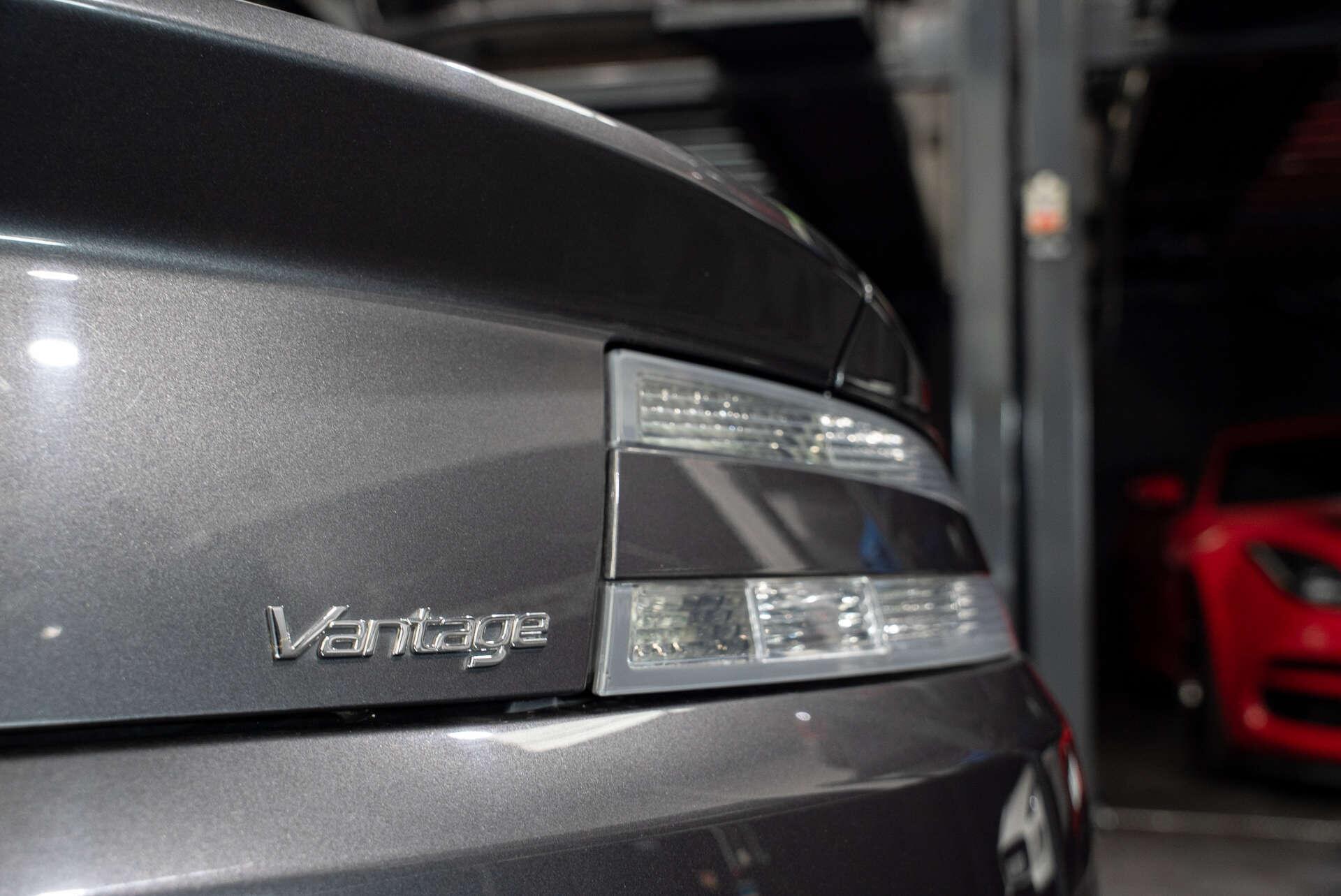 Aston Martin Vantage view 18