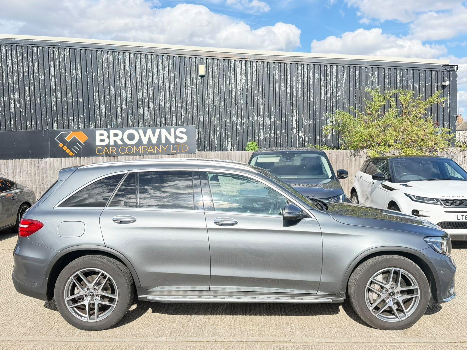 Mercedes-Benz GLC view 7