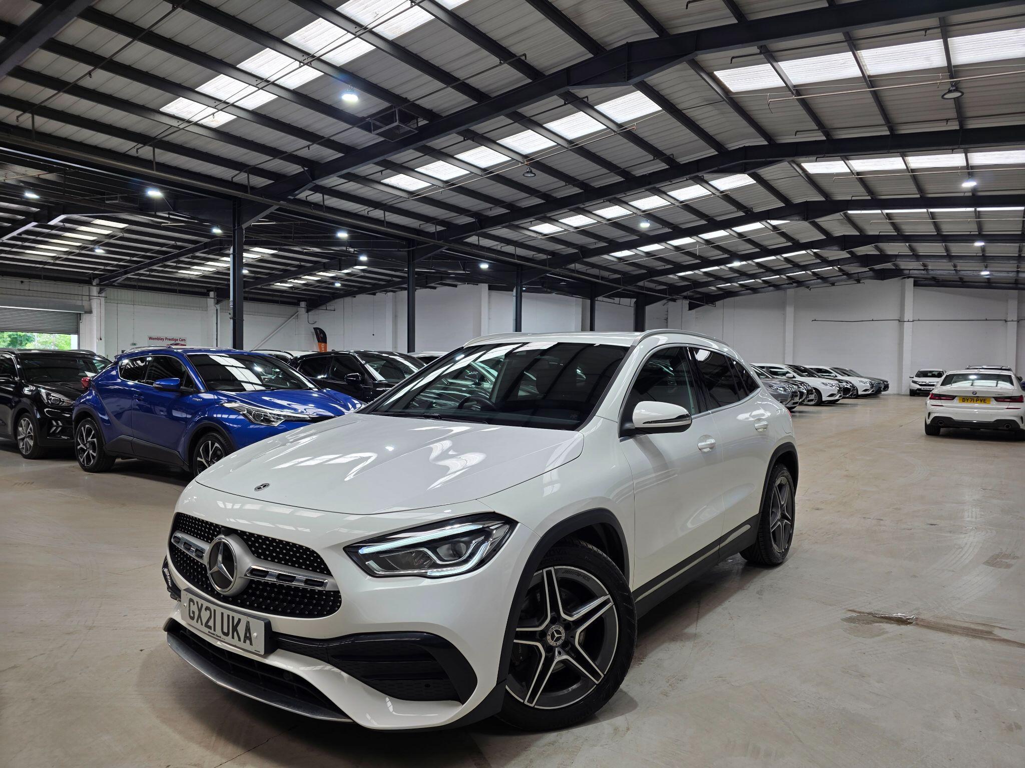 Mercedes-Benz Gla main image