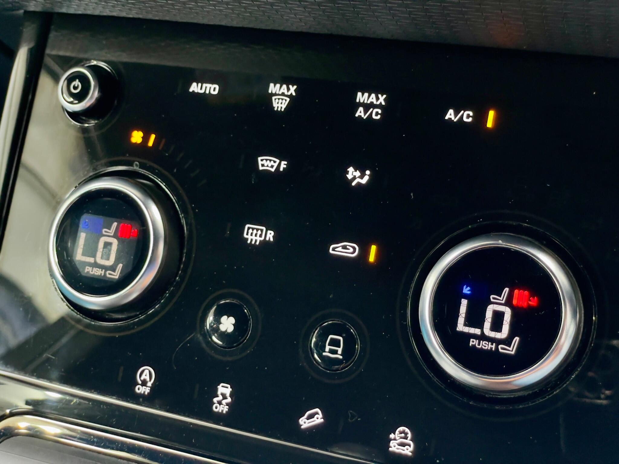 Land Rover Range Rover Evoque view 62