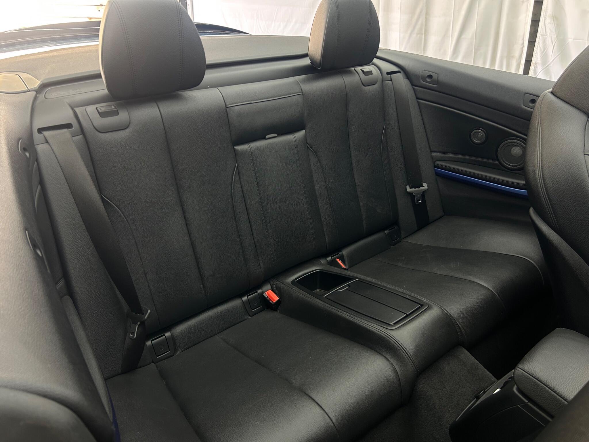 BMW 4 Series view 22