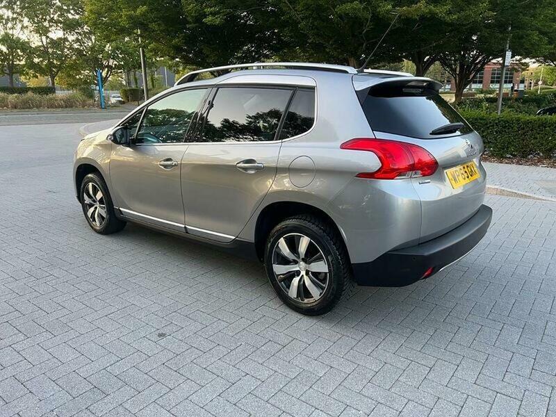 2016 Peugeot 2008 1.2 PureTech Allure Euro 6 (s/s) 5dr • 15,159 miles image 12
