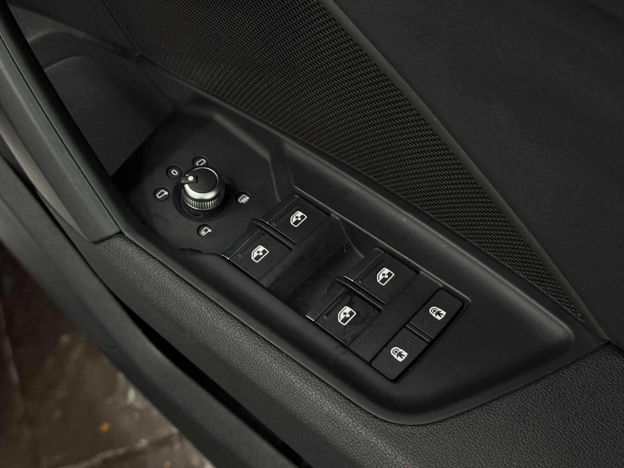 Audi A3 view 28