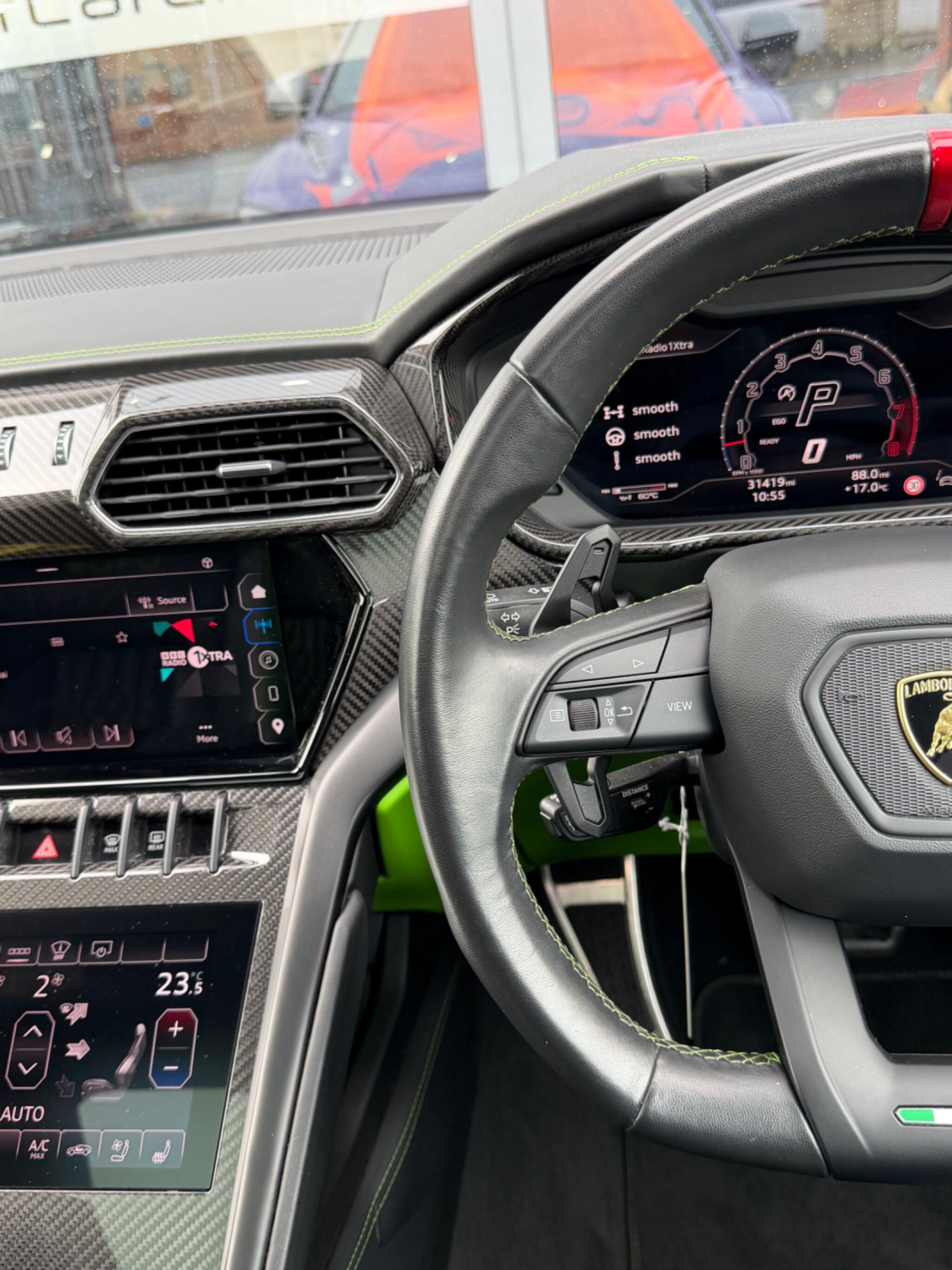 Lamborghini Urus view 19