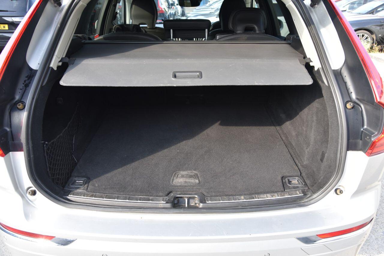 Volvo XC60 view 43