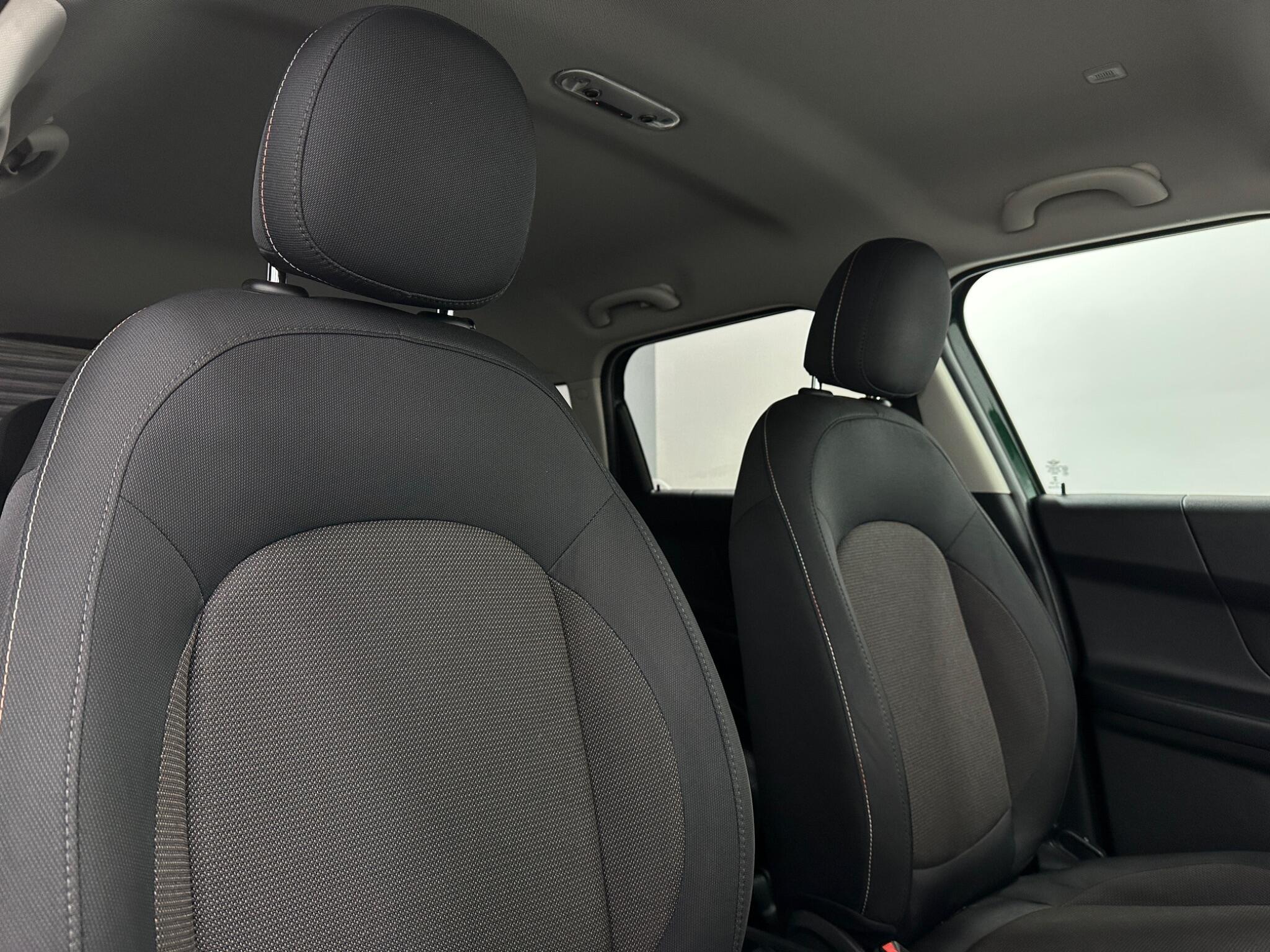 Mini Countryman view 34