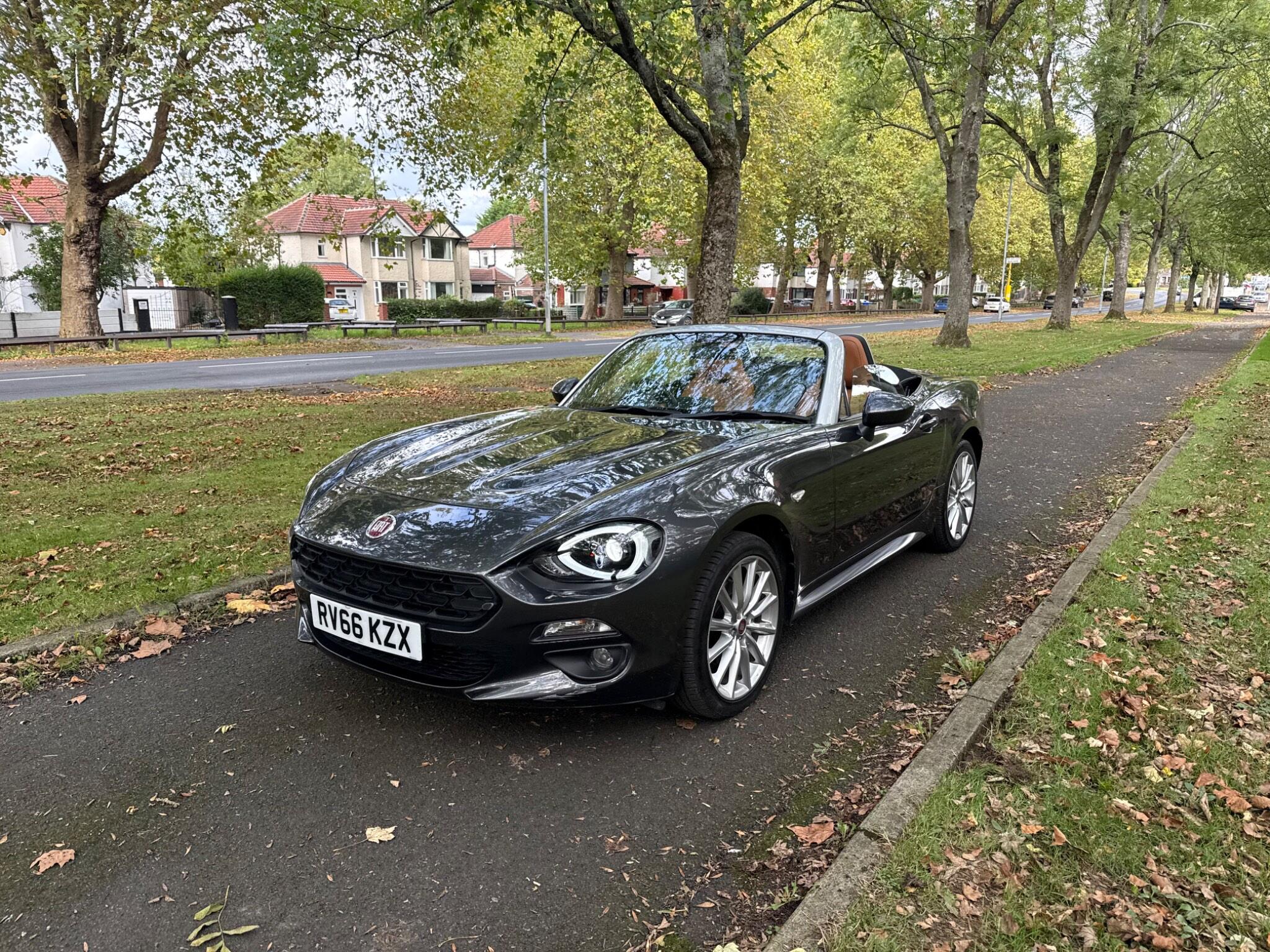 Fiat 124 Spider