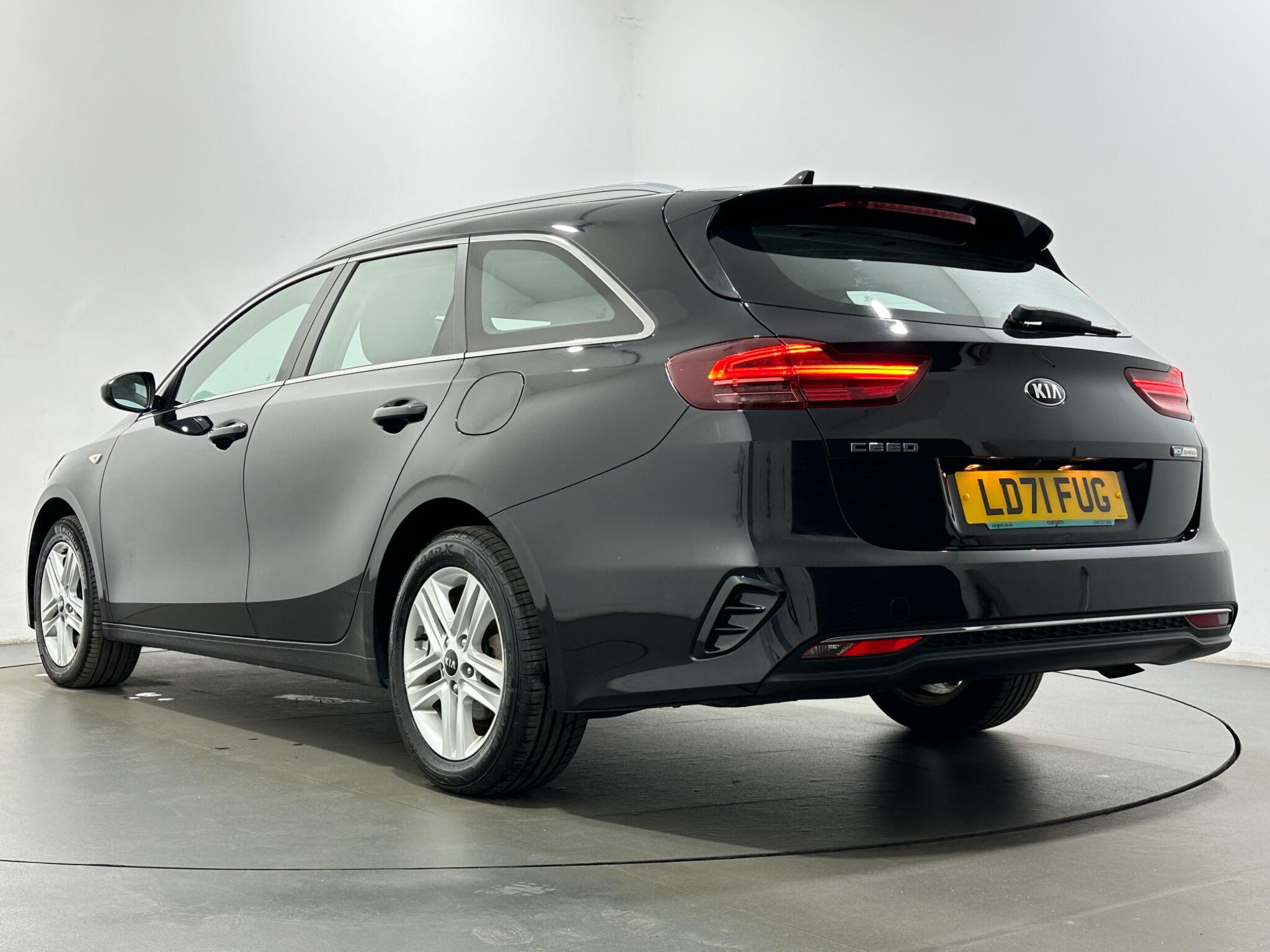 Kia Ceed view 47