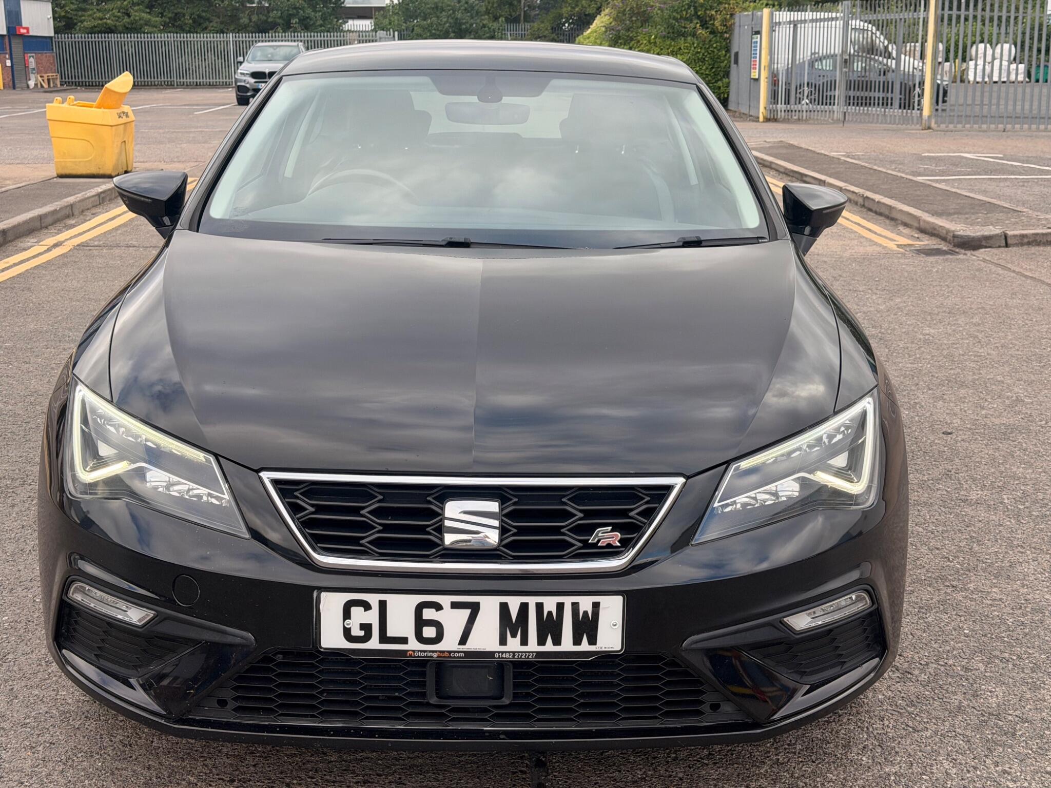 Seat Leon view 8