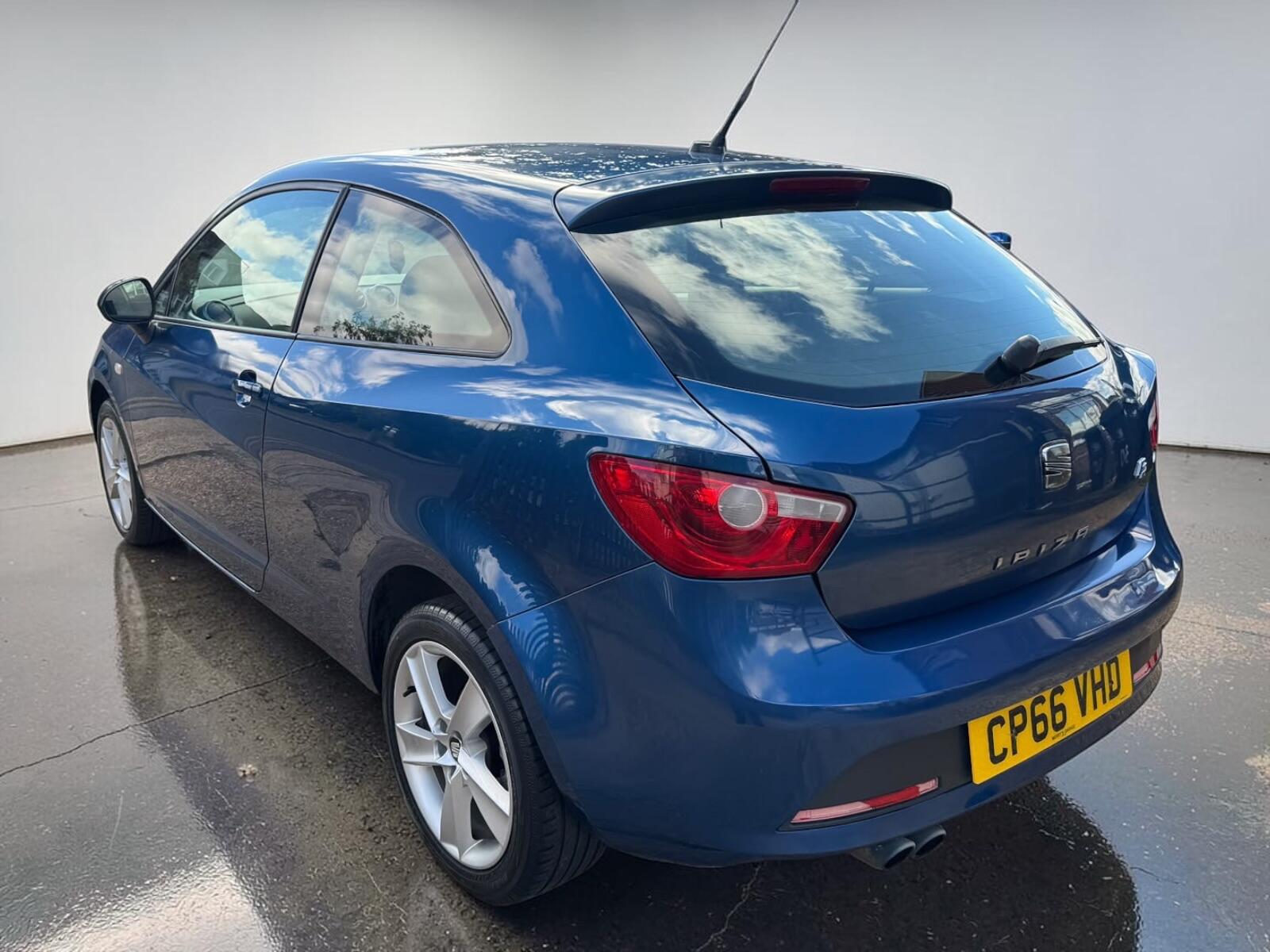 Seat Ibiza view 4