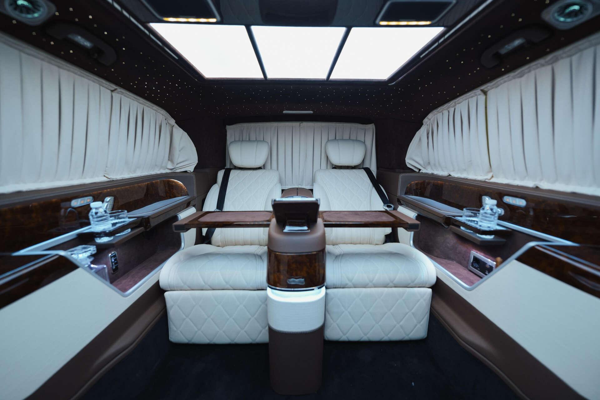 Mercedes-Benz V Class view 31
