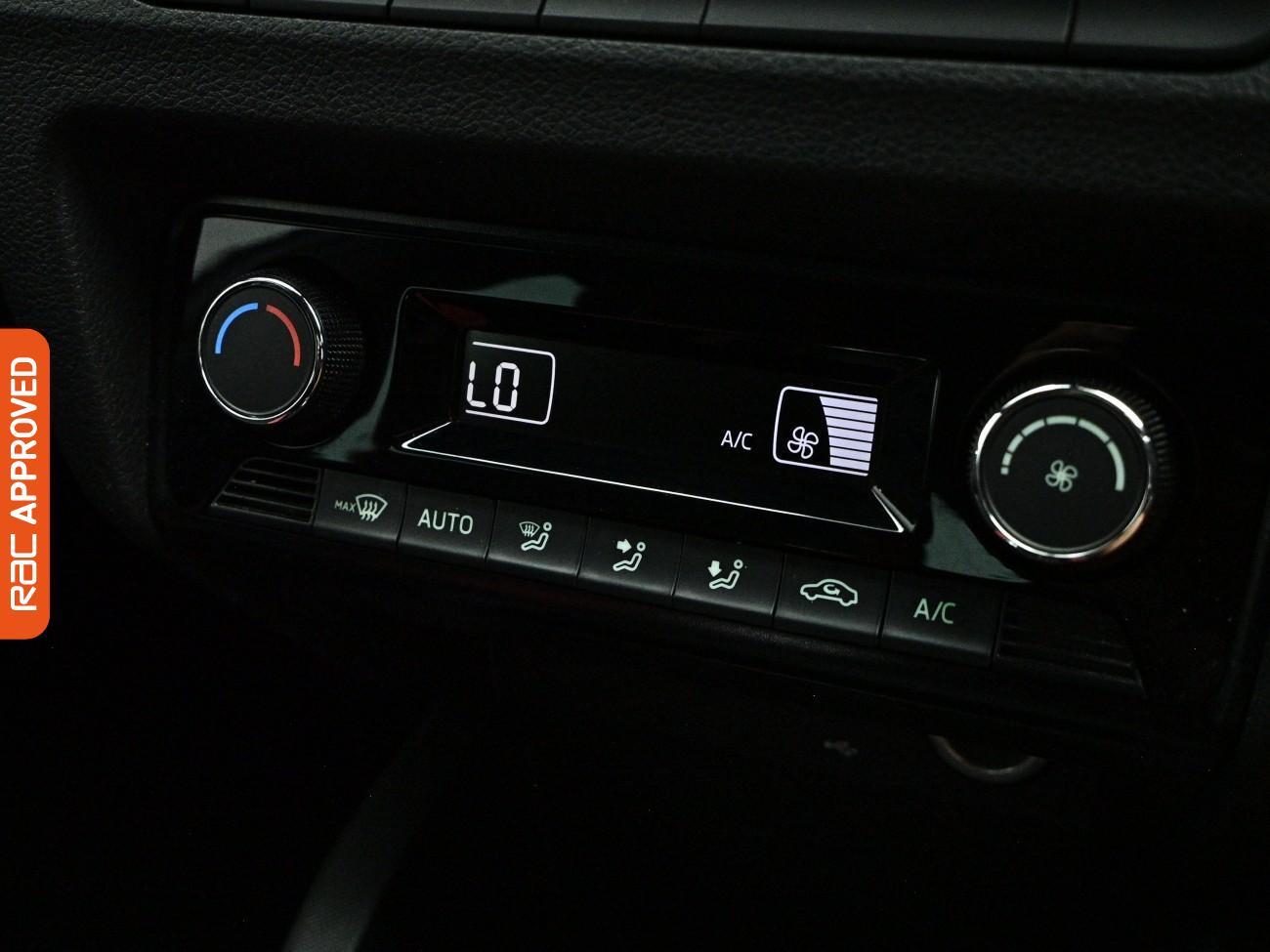 Skoda Fabia view 18