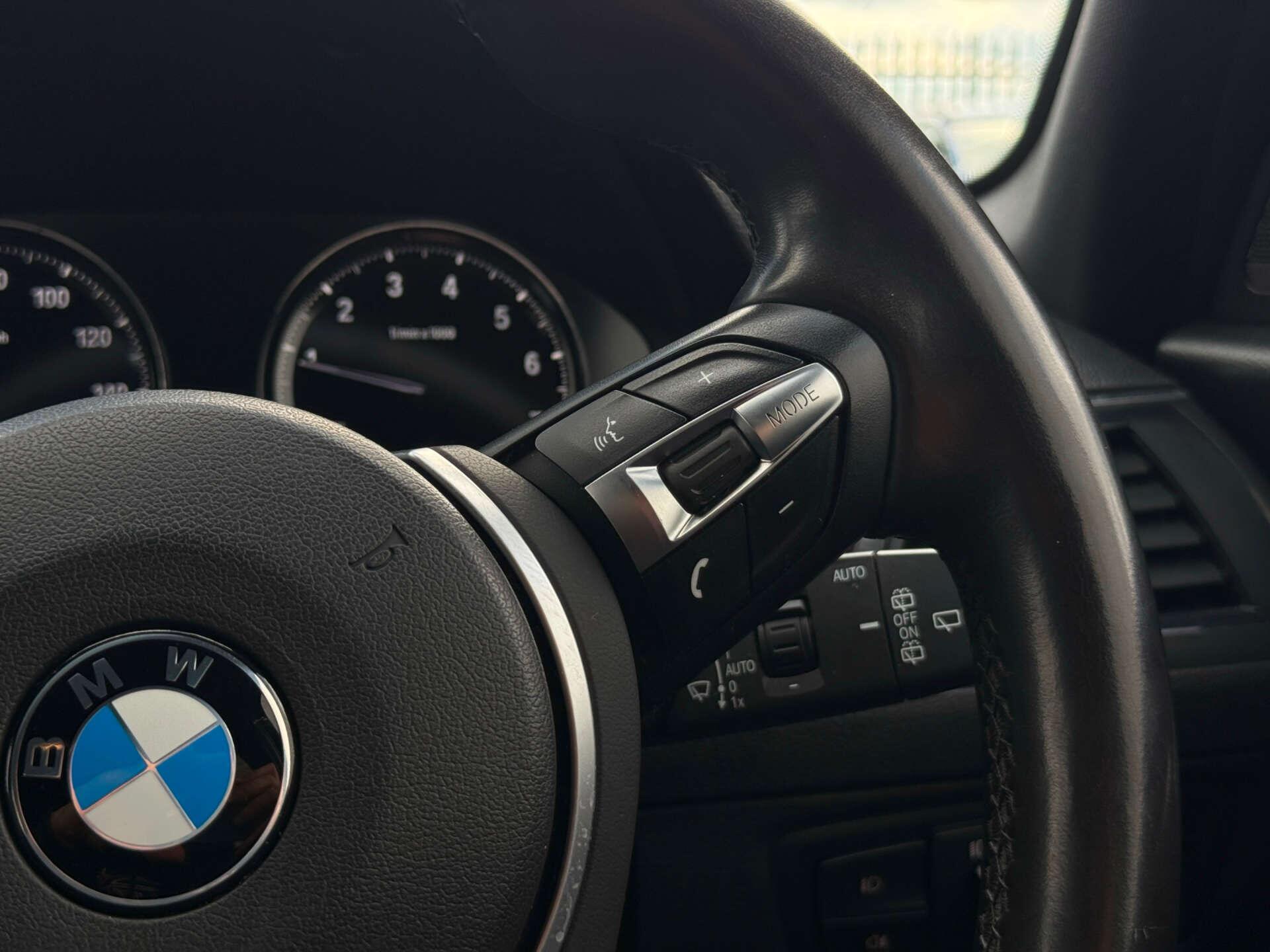 BMW 1 Series view 54