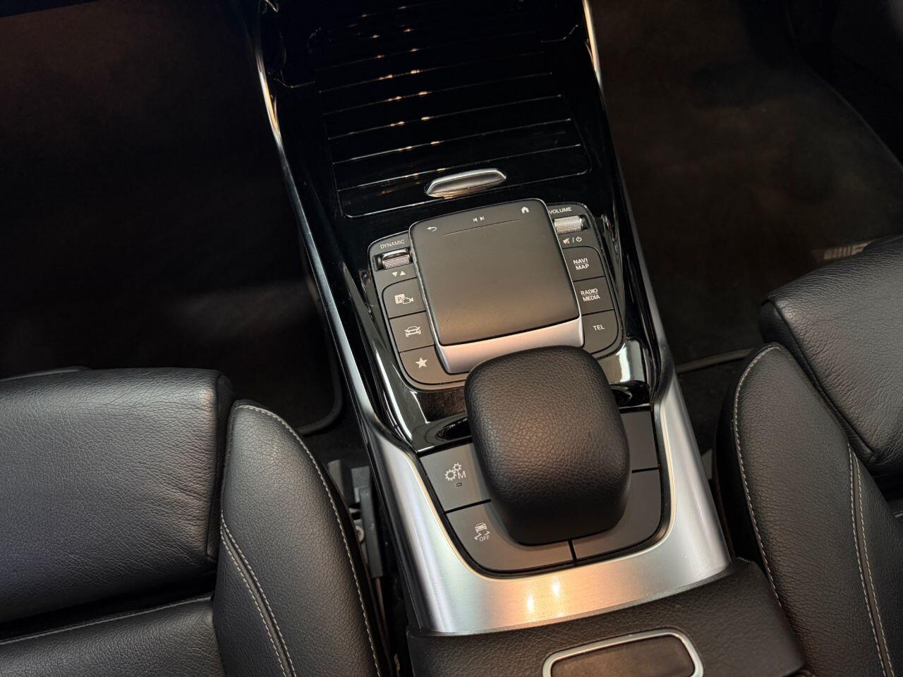 Mercedes-Benz A-Class view 9