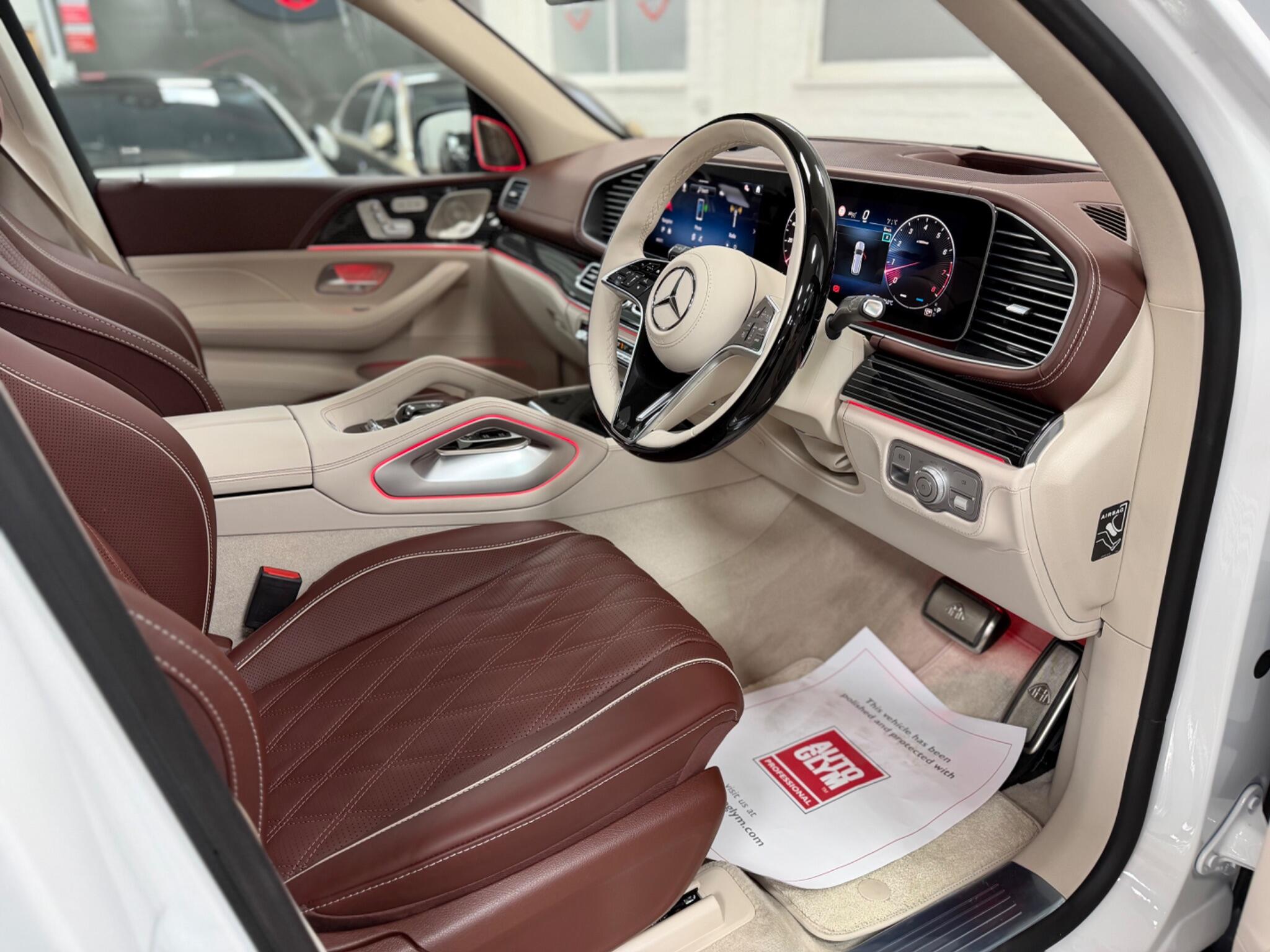 Mercedes-Benz GLS view 11
