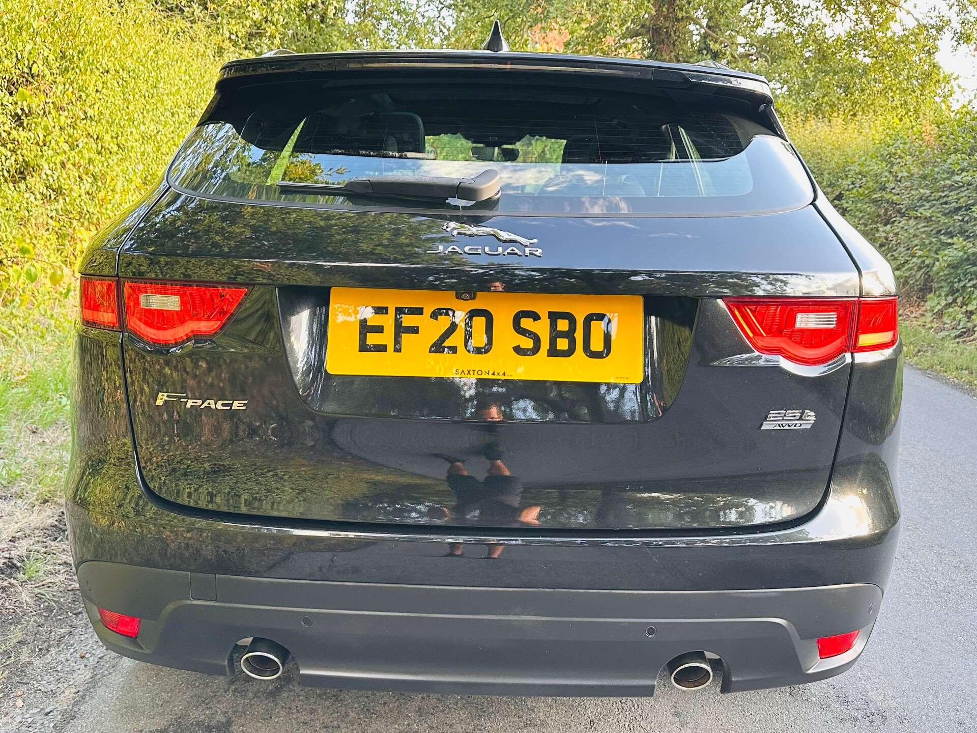 Jaguar F-Pace view 44