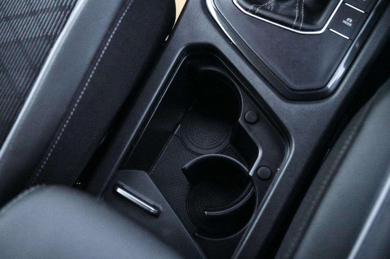 Volkswagen Tiguan view 40