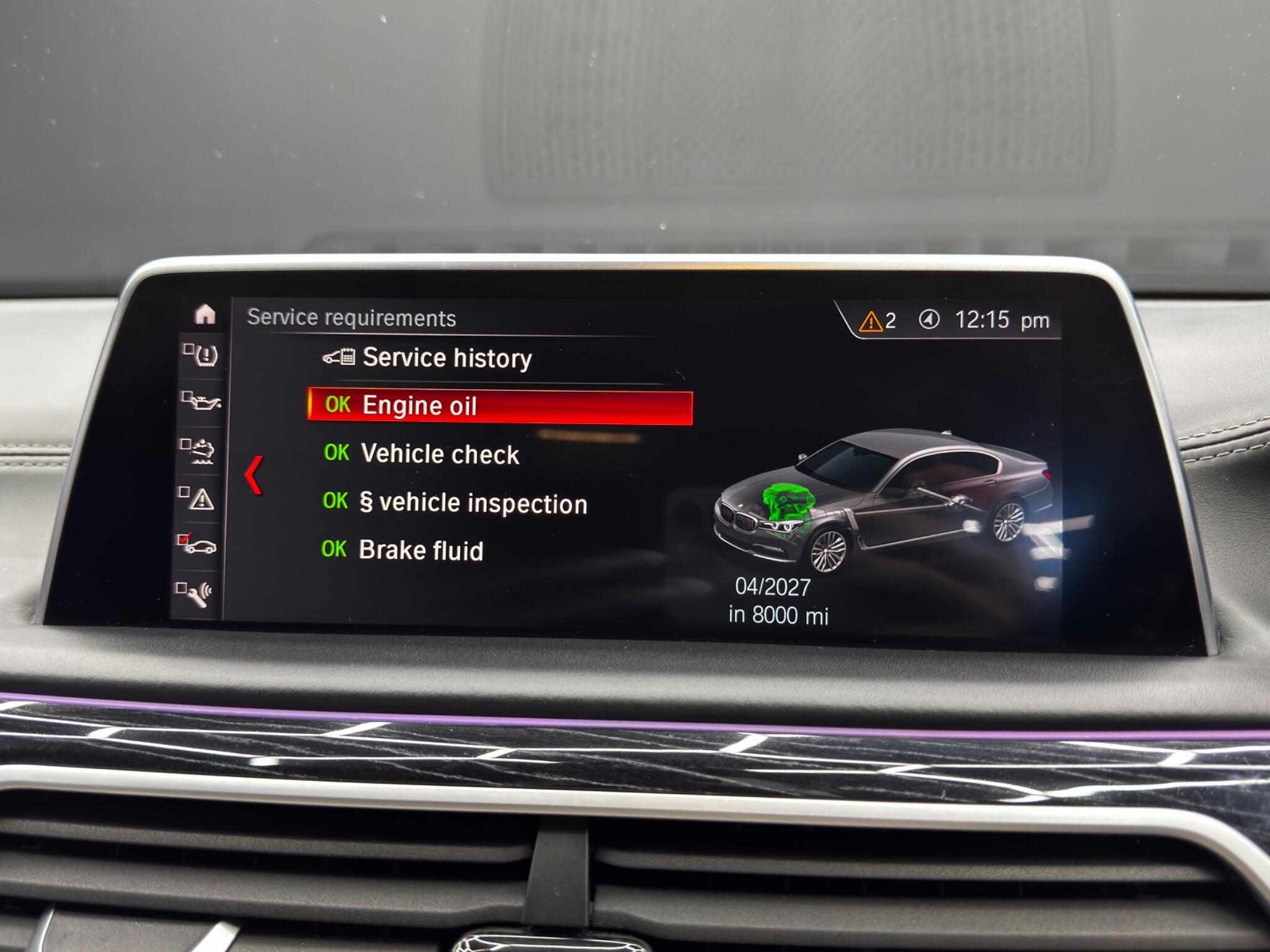 BMW 7 Series view 37
