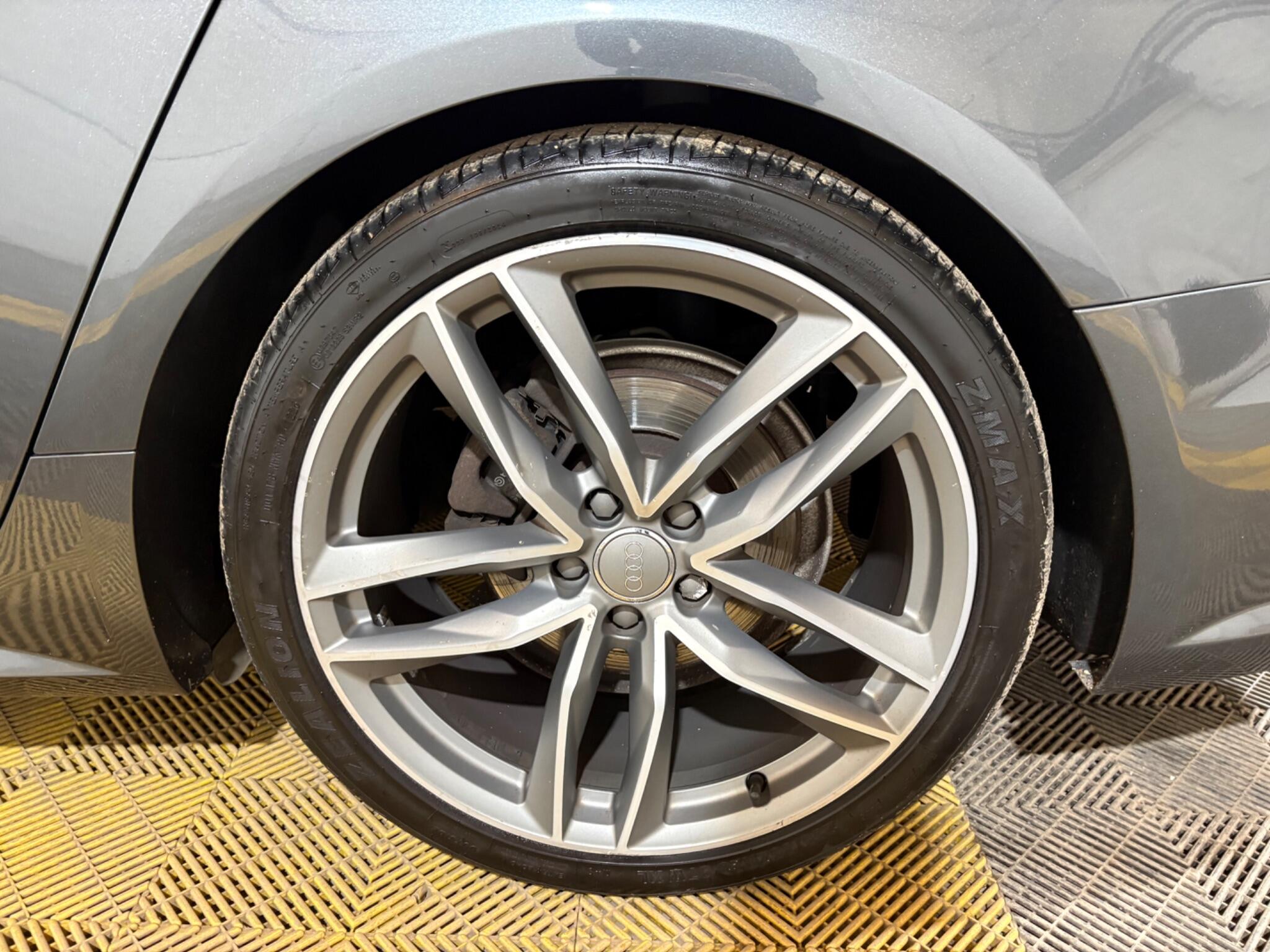 Audi A6 view 57