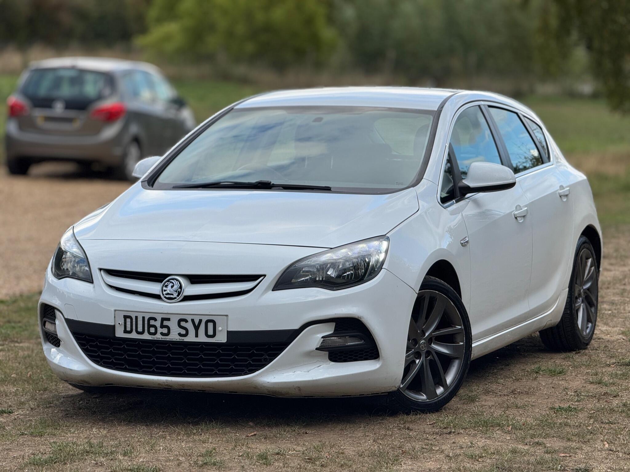 2015 Vauxhall Astra 1.6i Tech Line GT Euro 6 5dr image 2