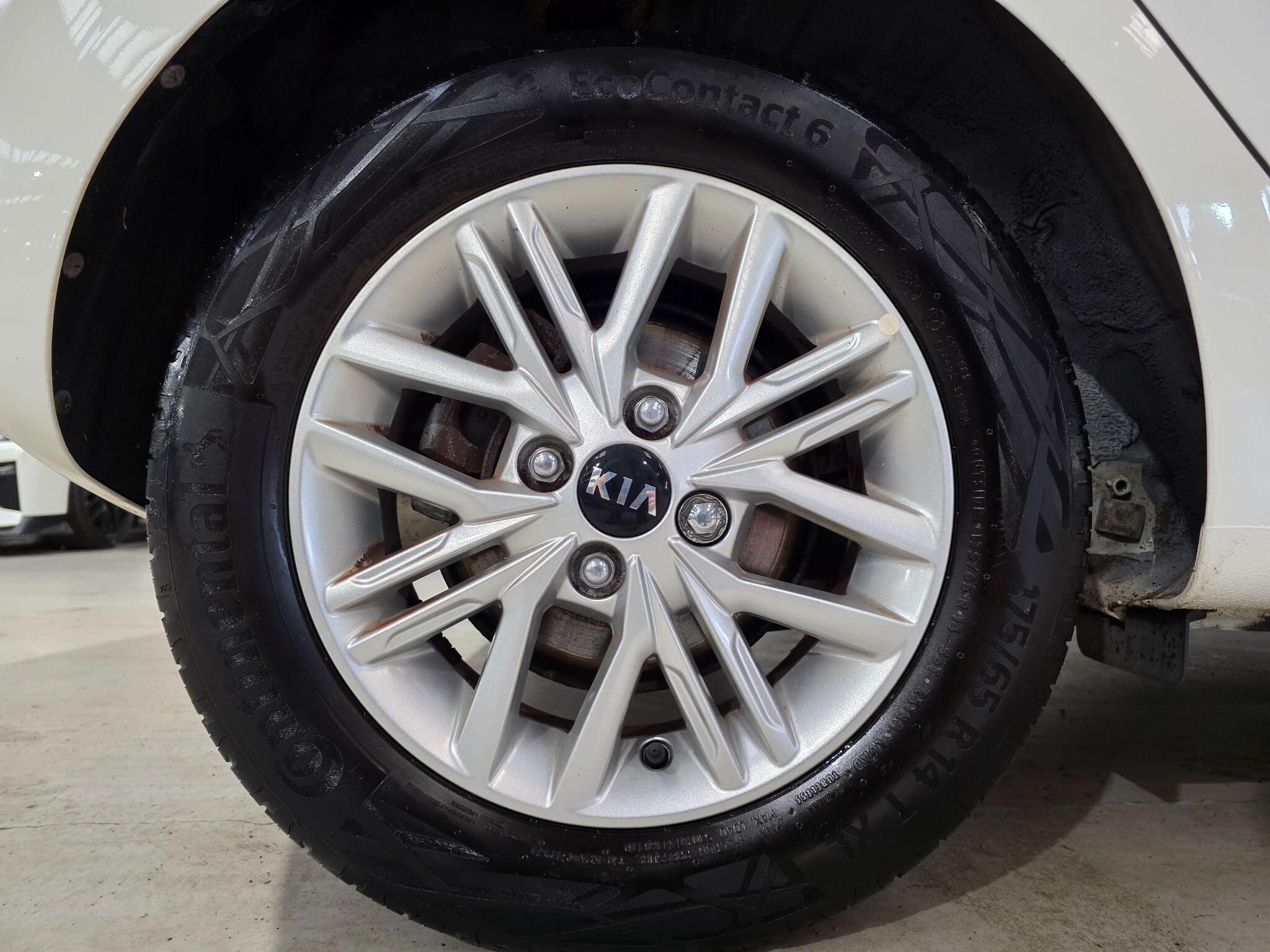 Kia Picanto view 26